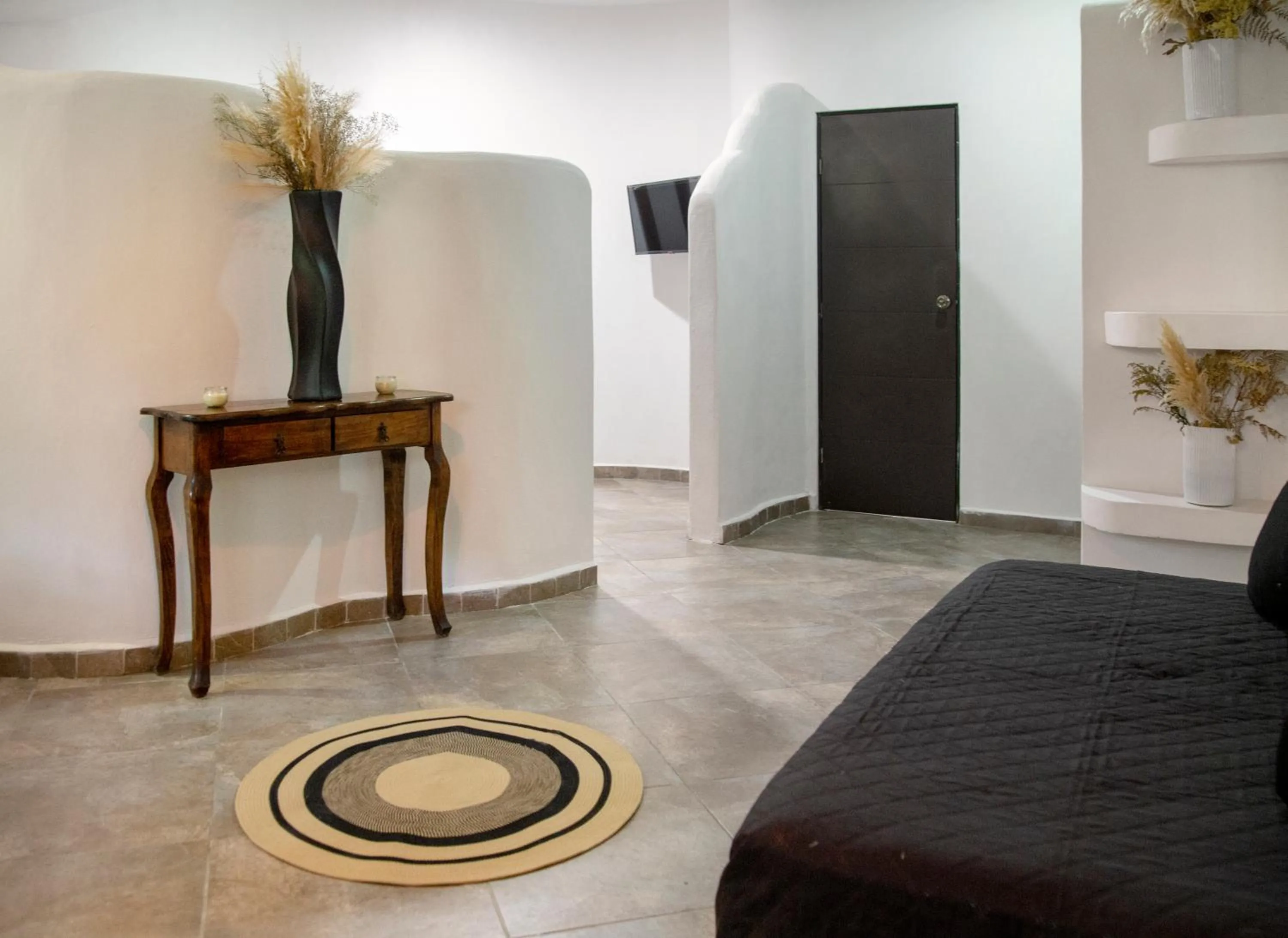 Photo of the whole room in Sonido del mar Hotel Boutique & Yoga Loft