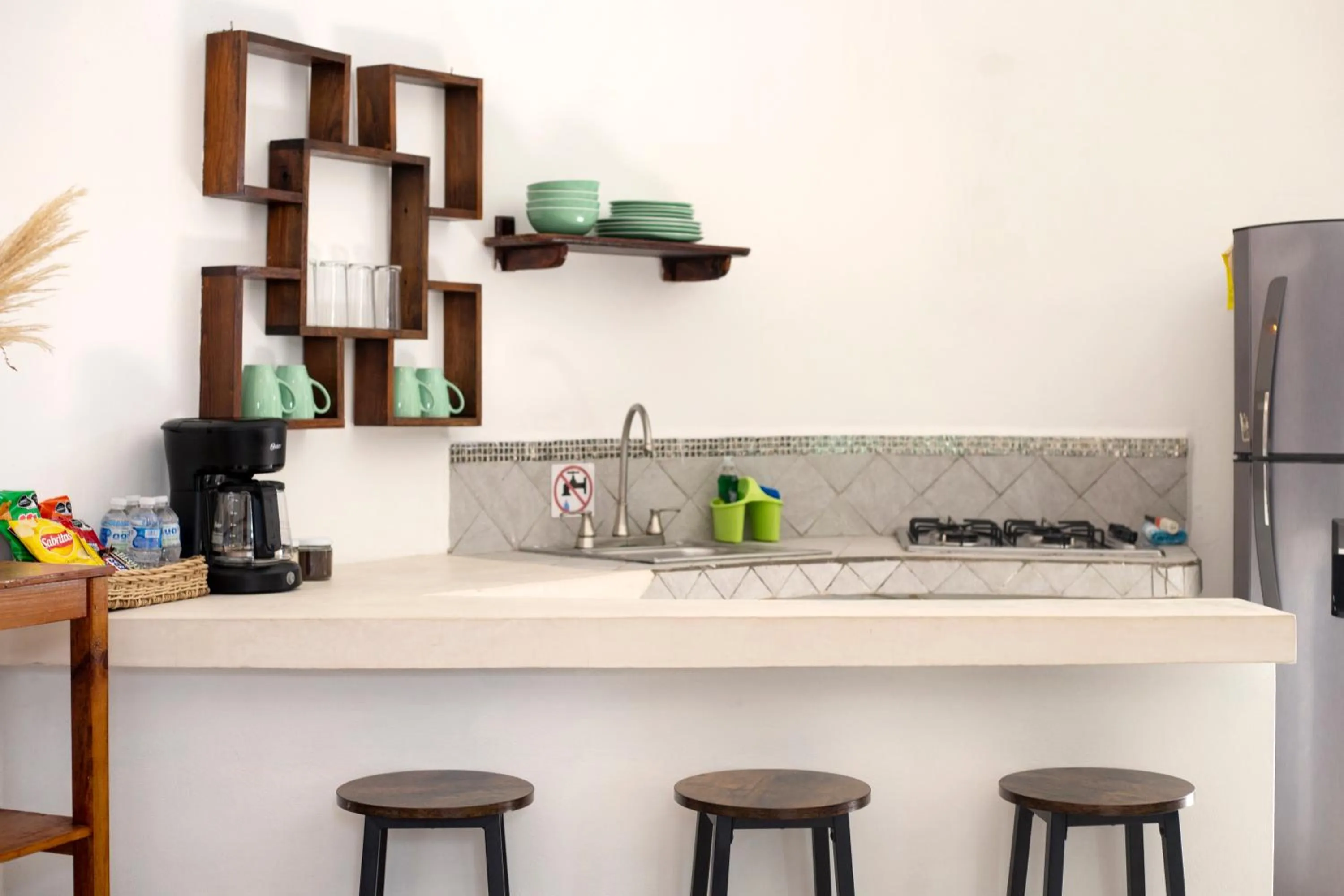 oven in Sonido del mar Hotel Boutique & Yoga Loft