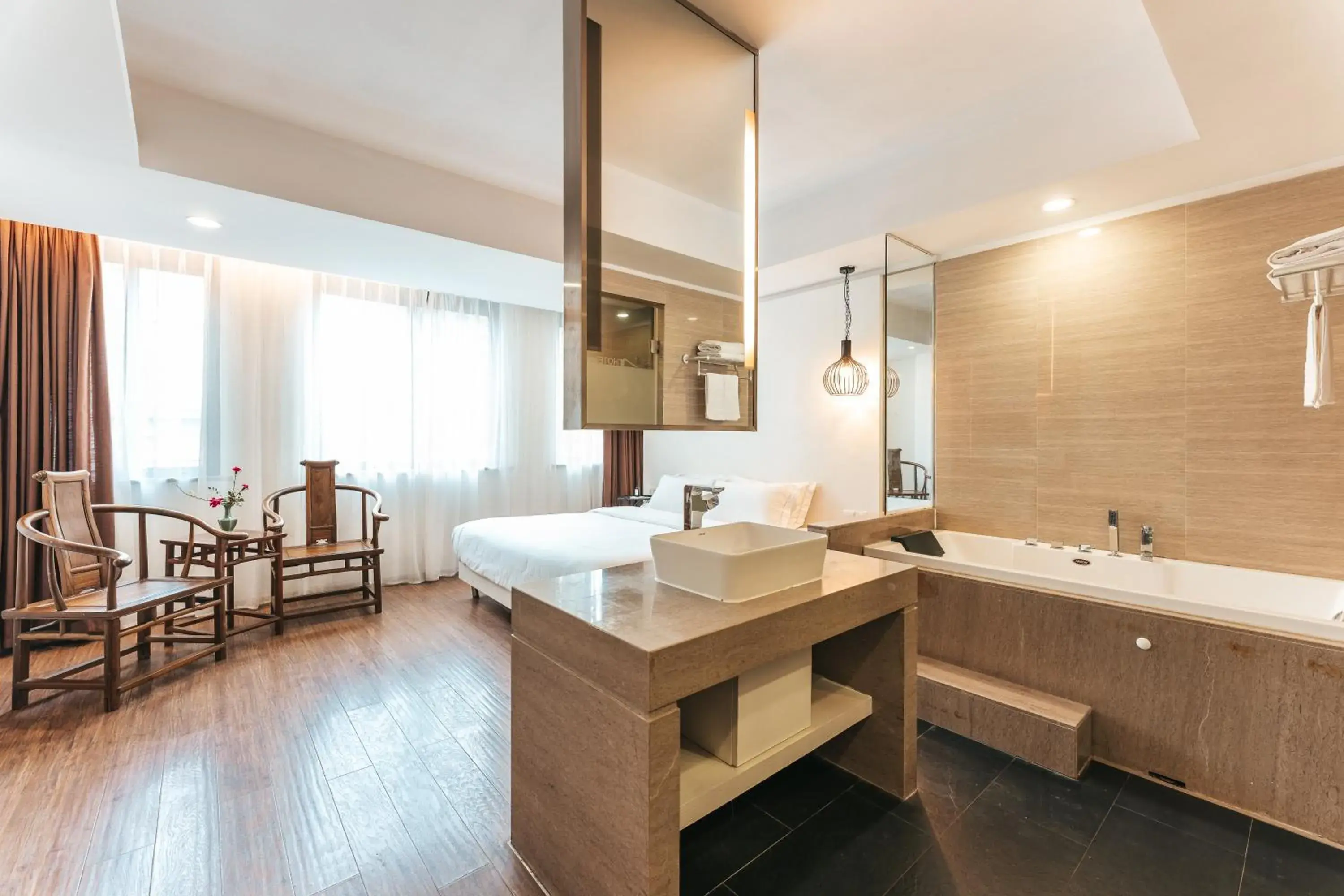 Bedroom in Xiamen Gulangyu Heitan Hotel Bedroom in Xiamen Gulangyu Heitan Hotel