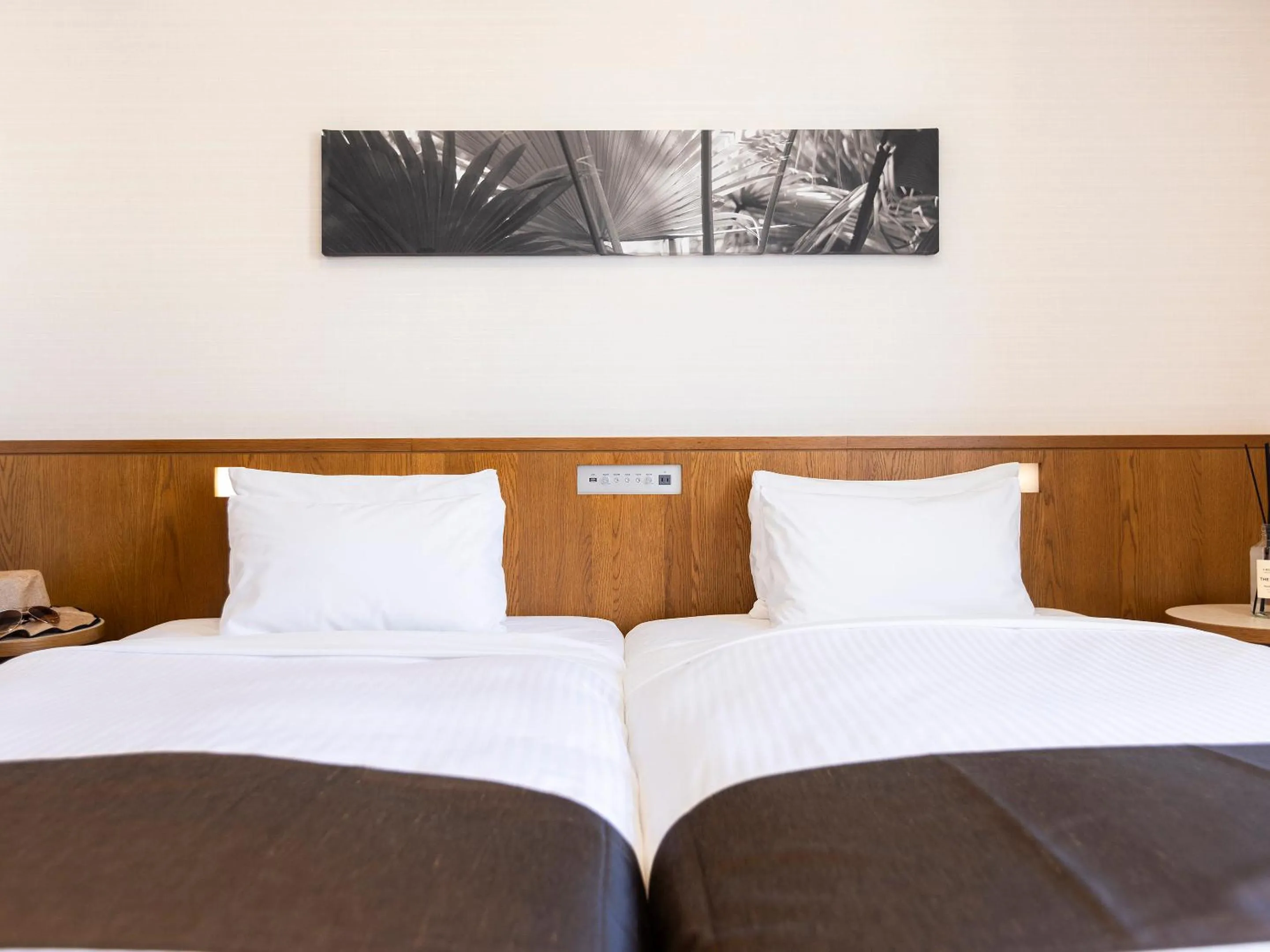 Bed in Hotel Gracery Naha