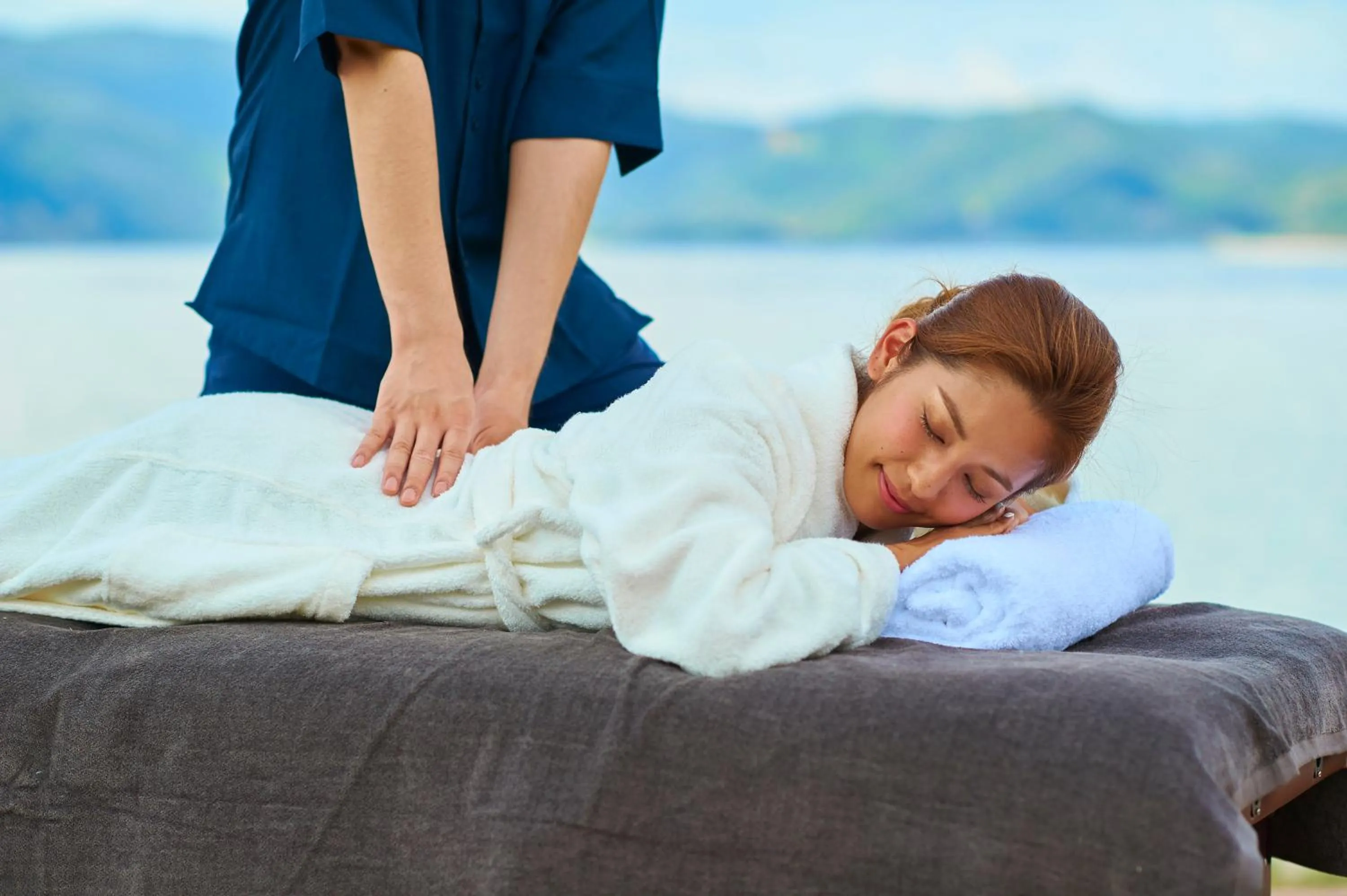 Massage in Hotel The Scene