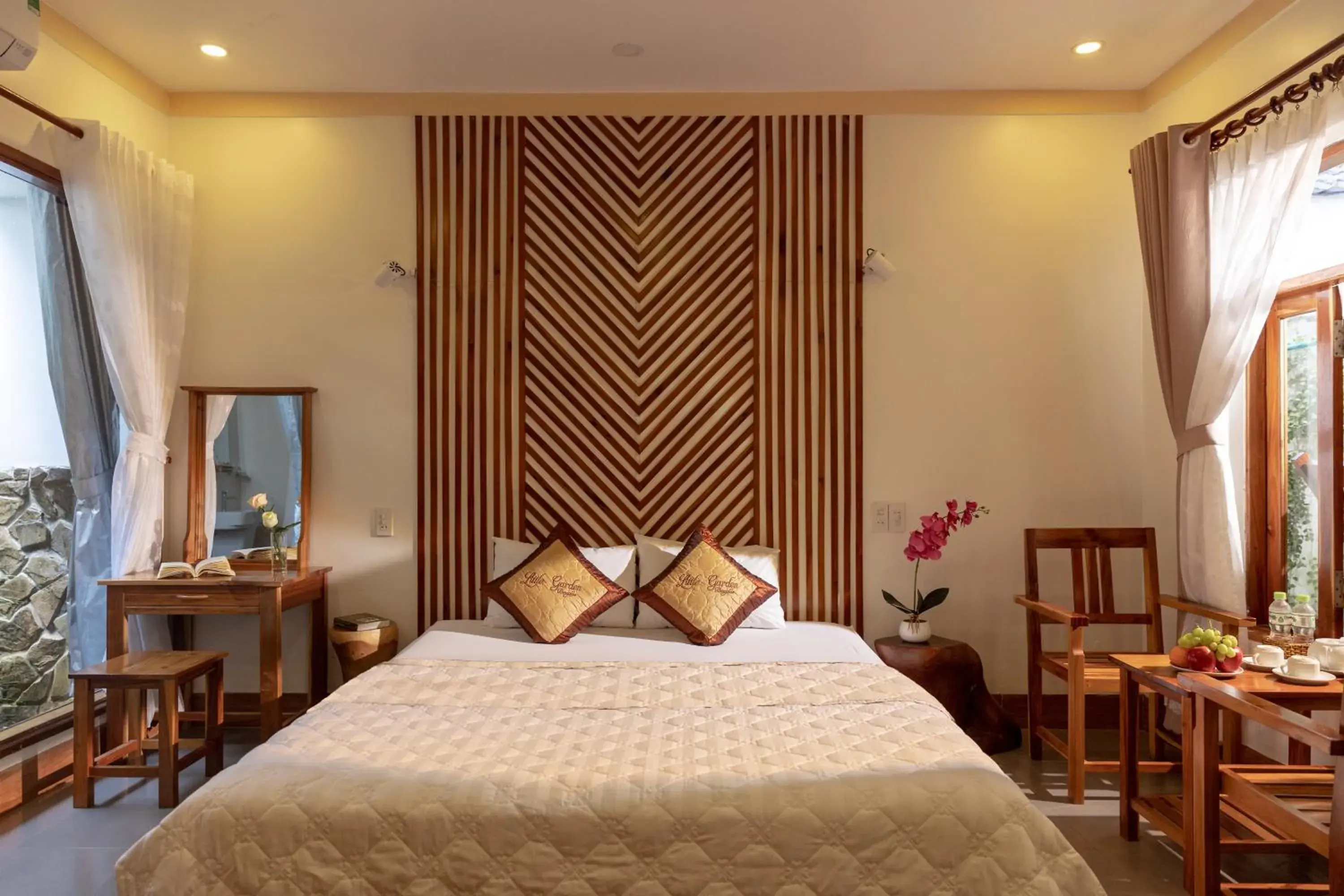 Bedroom, Bed in Little Garden Bungalow Bedroom, Bed in Little Garden Bungalow