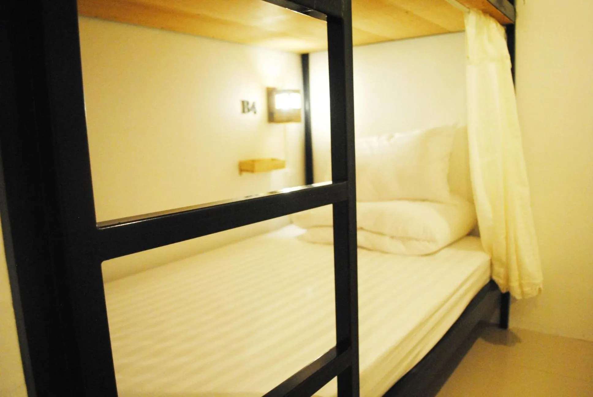 Photo of the whole room, Bed in Rimnim Hostel