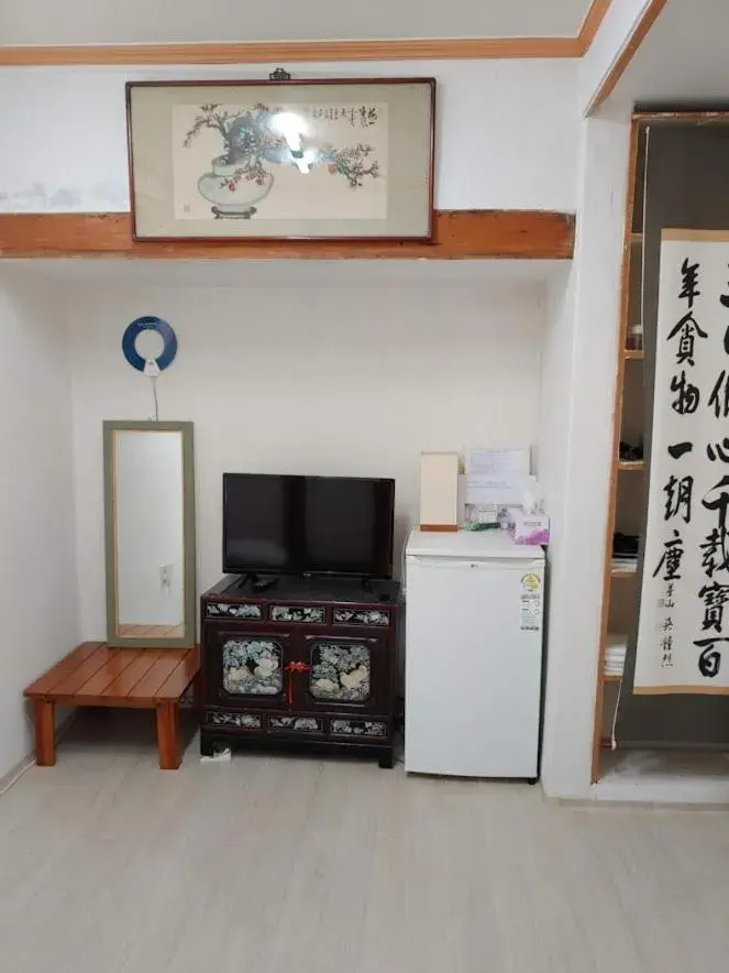 Inwoo Guesthouse Inwoo Guesthouse