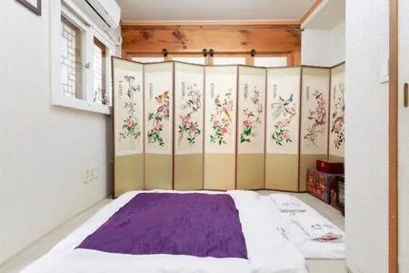 Bed in Inwoo Guesthouse