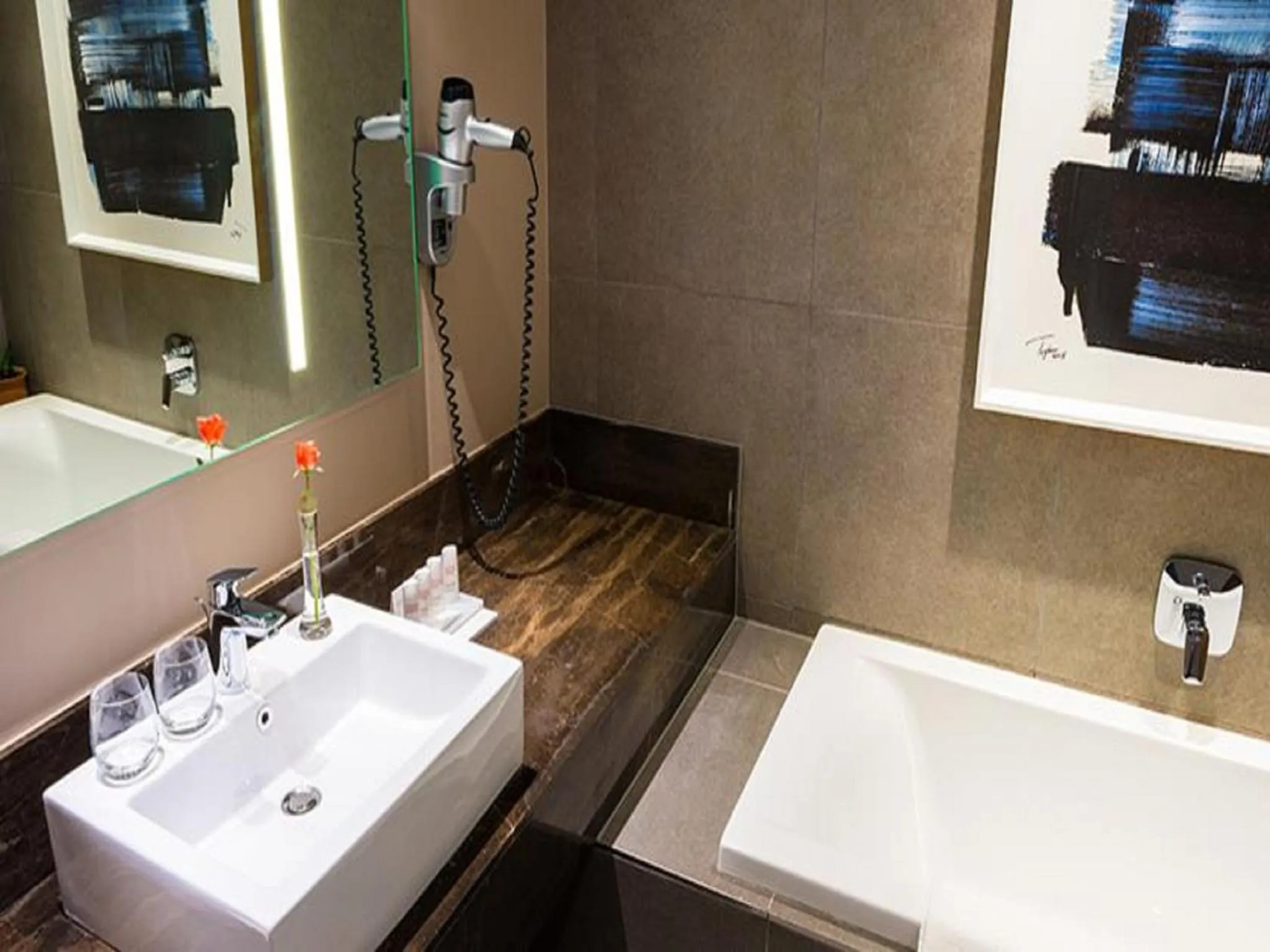 Bathroom in Hotel 2 Fevrier