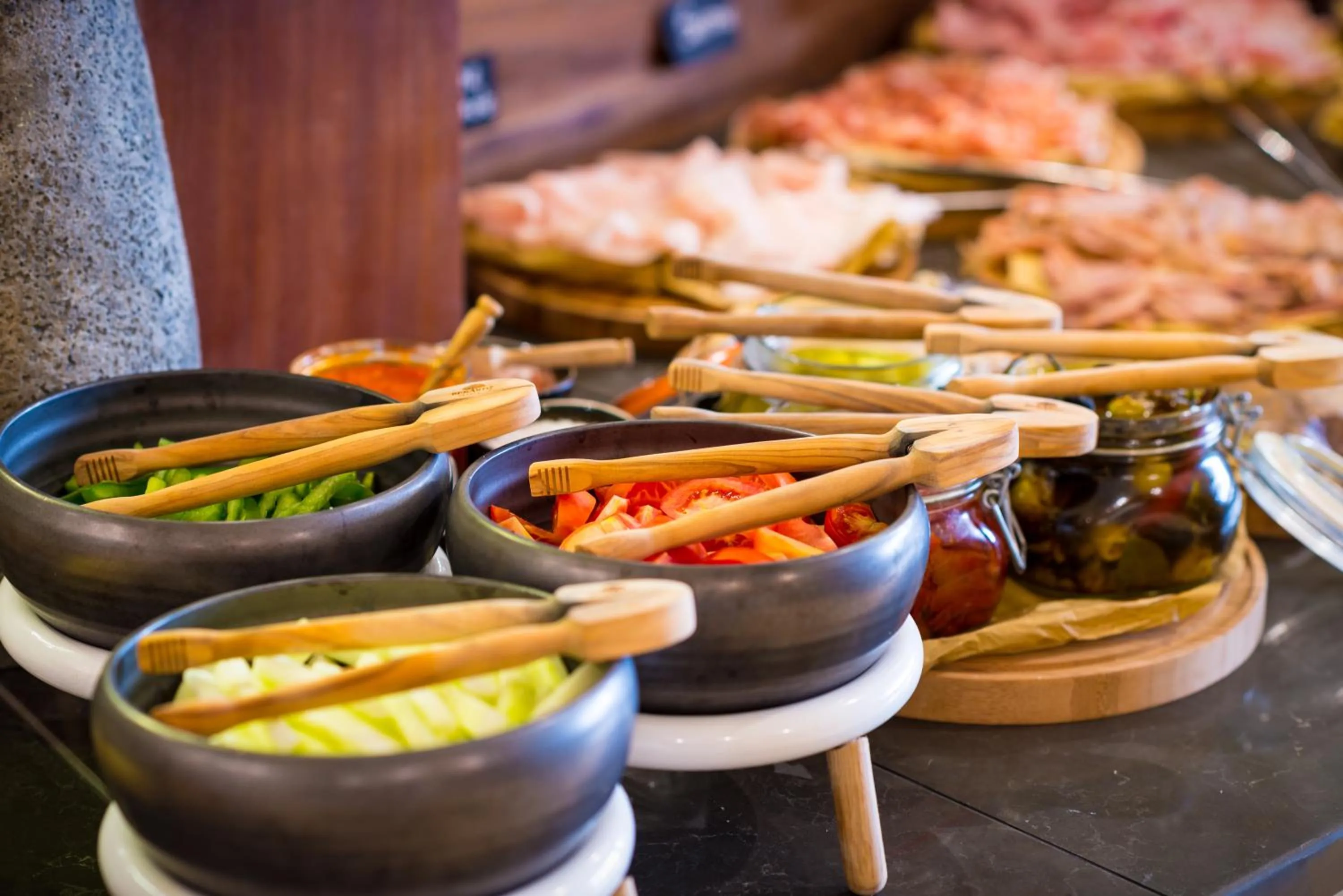 Food and drinks in Hotel 2 Fevrier