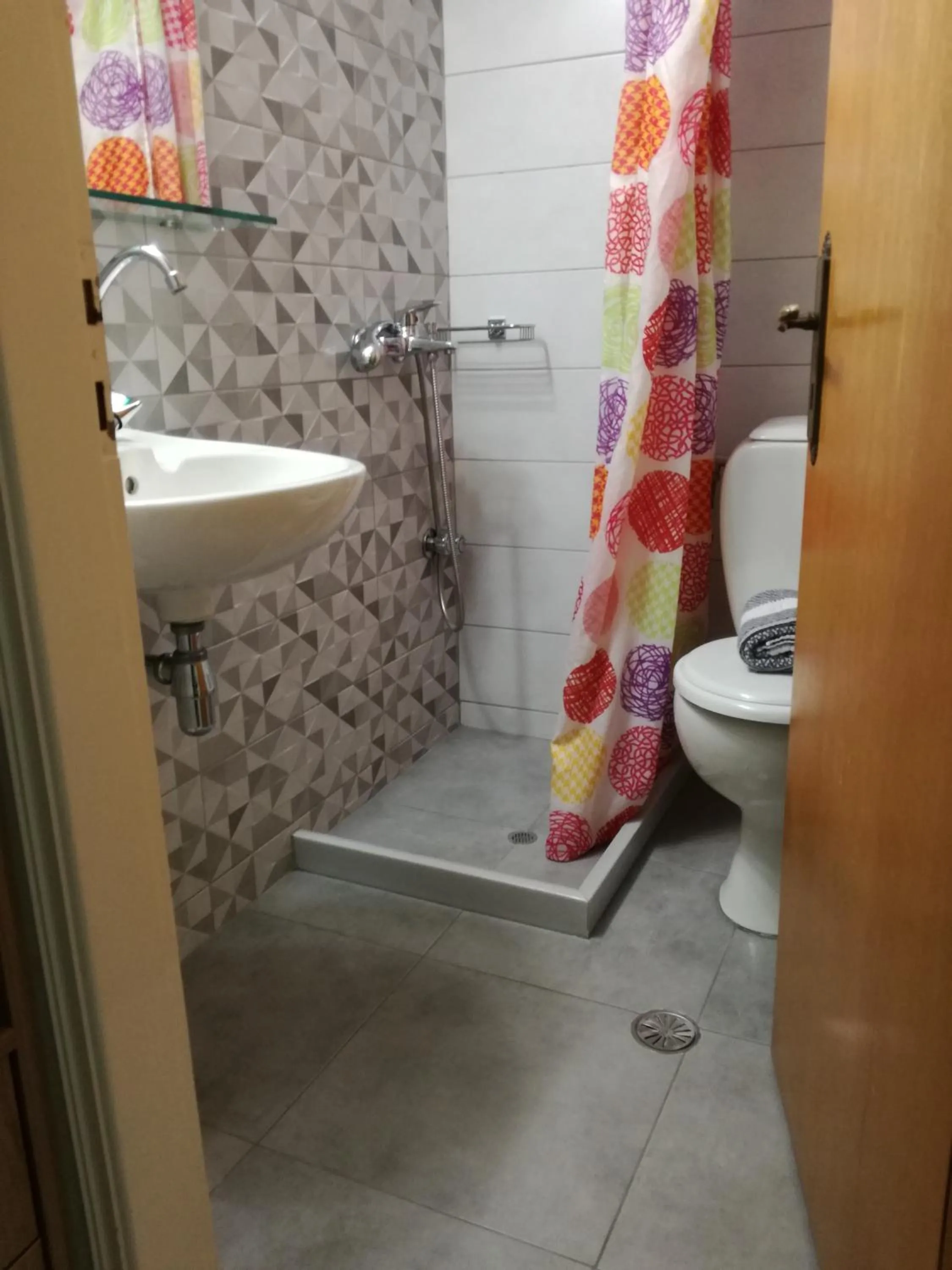 Bathroom in Apartments Filoxenia Zois