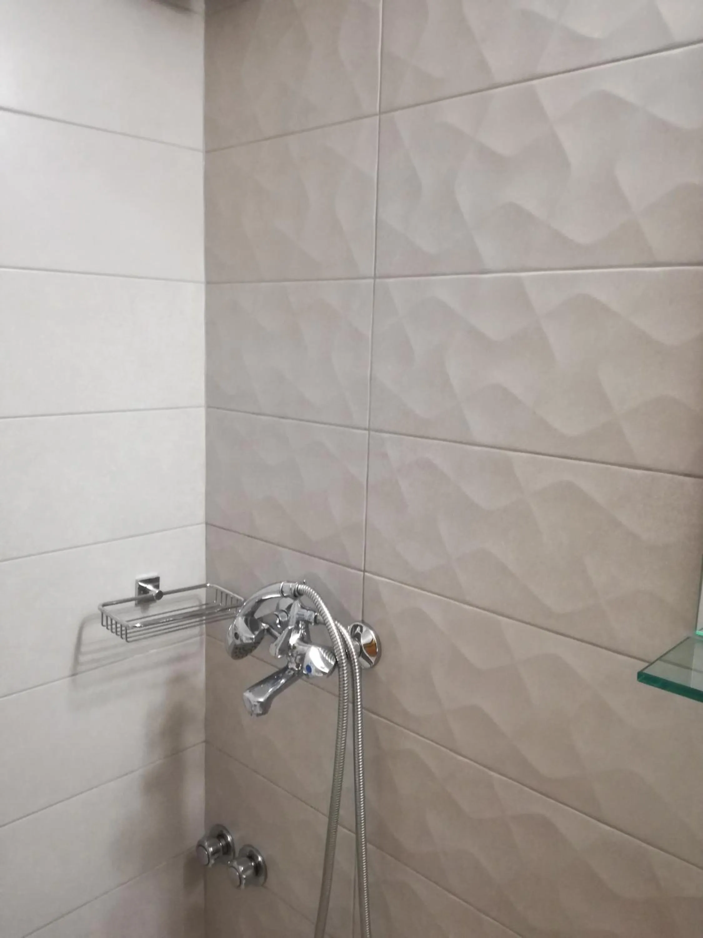 Bathroom in Apartments Filoxenia Zois