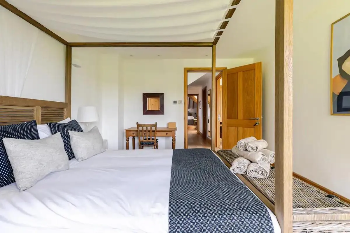 Bed in Hurst Farm B&B