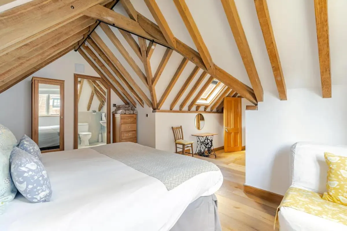 Photo of the whole room, Bed in Hurst Farm B&B