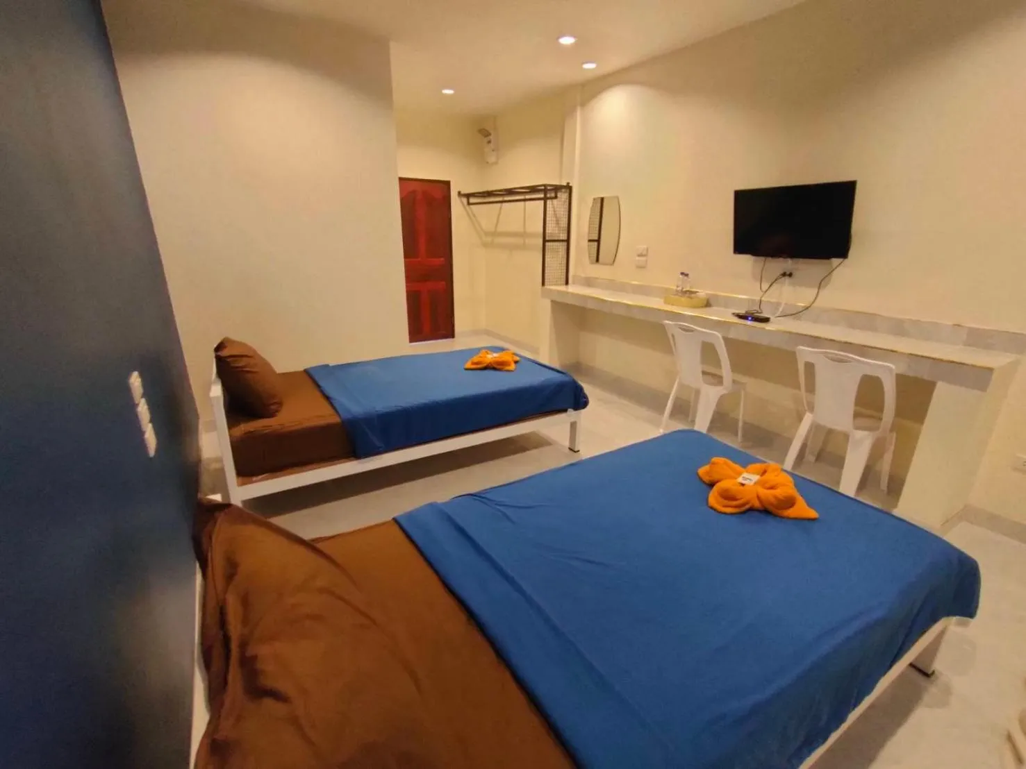 Bed in Banana Resort Sadao