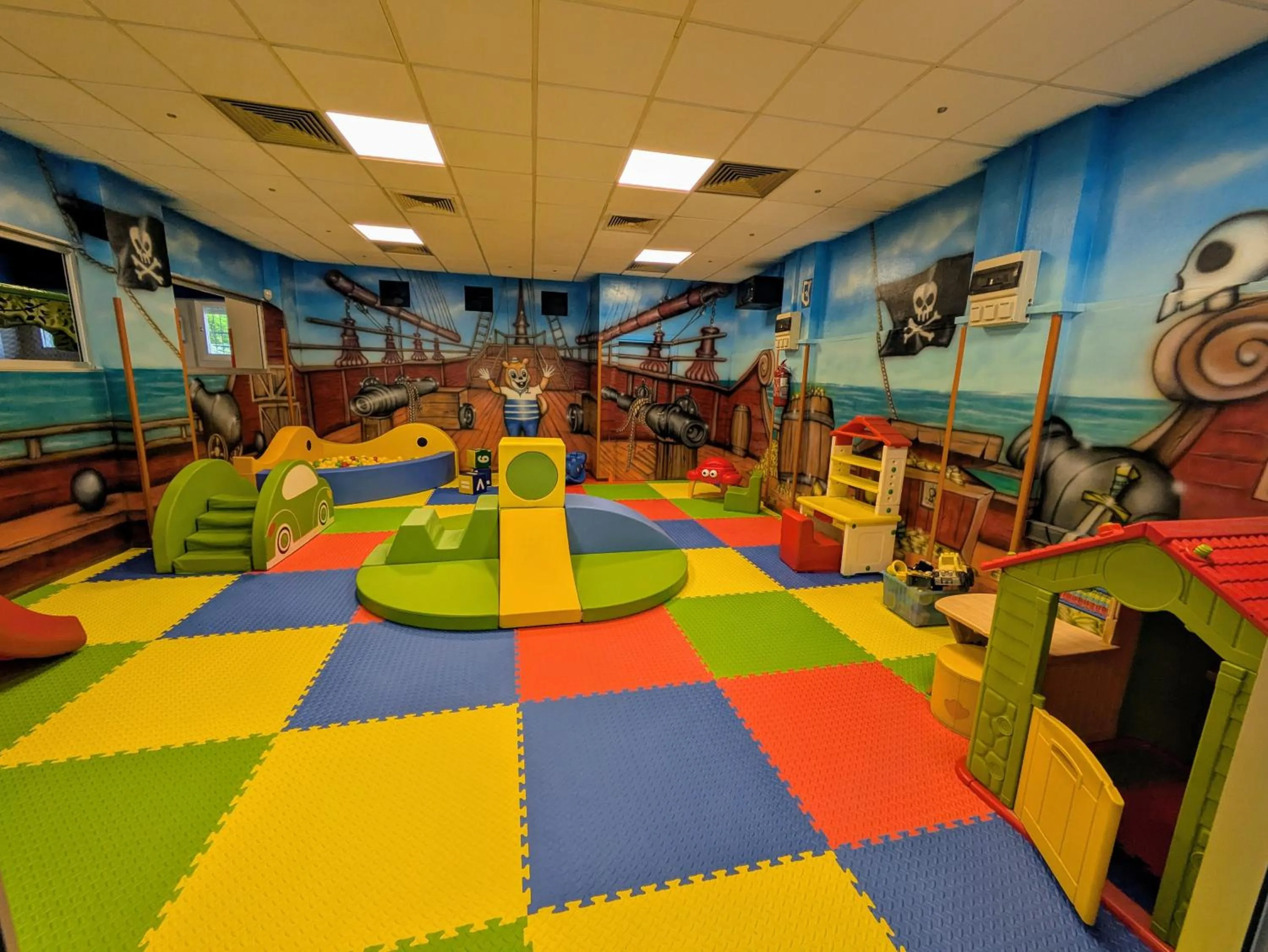 Children play ground in Hotel Sorriso