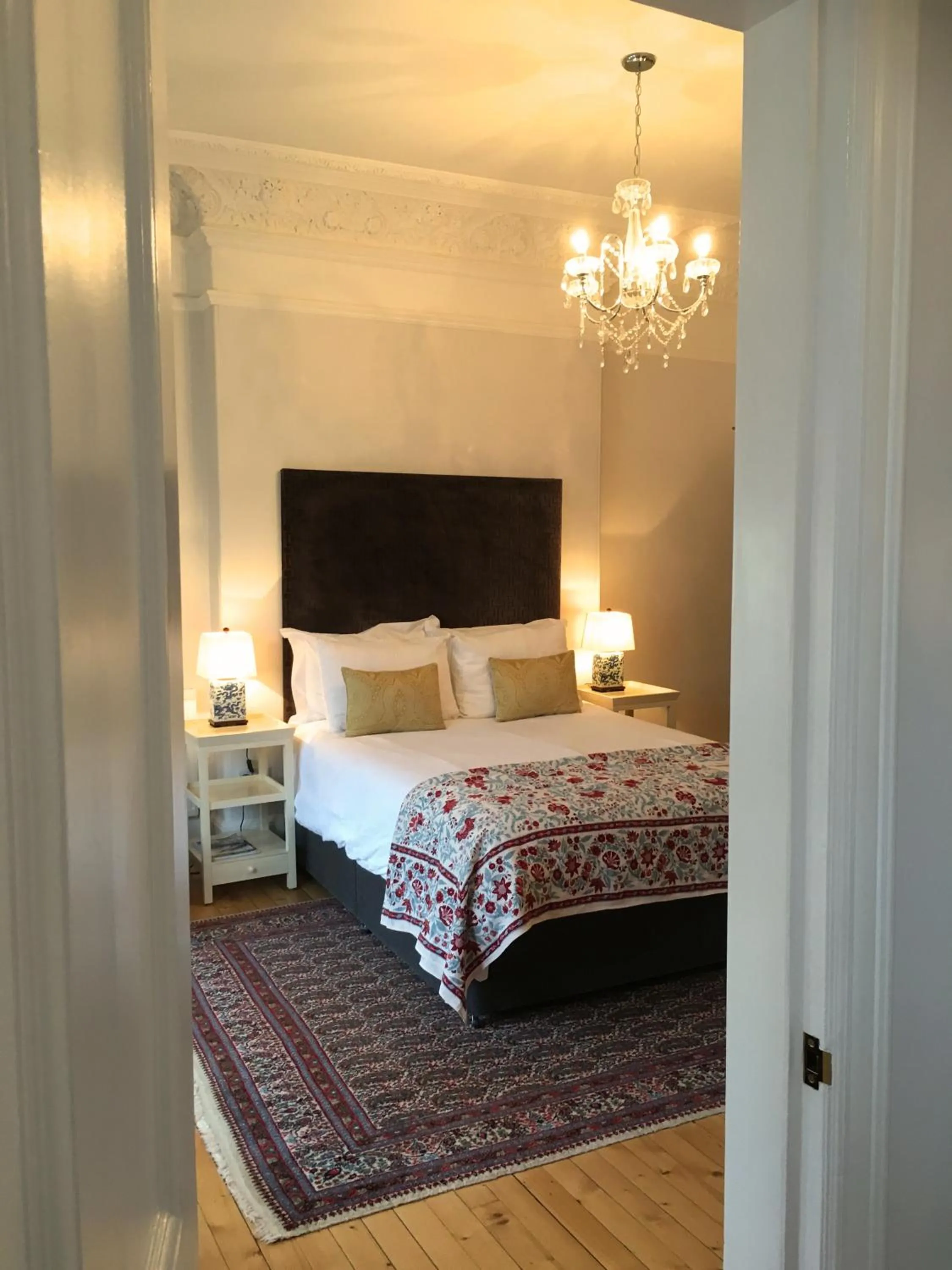 Bedroom, Bed in Antler Guest House