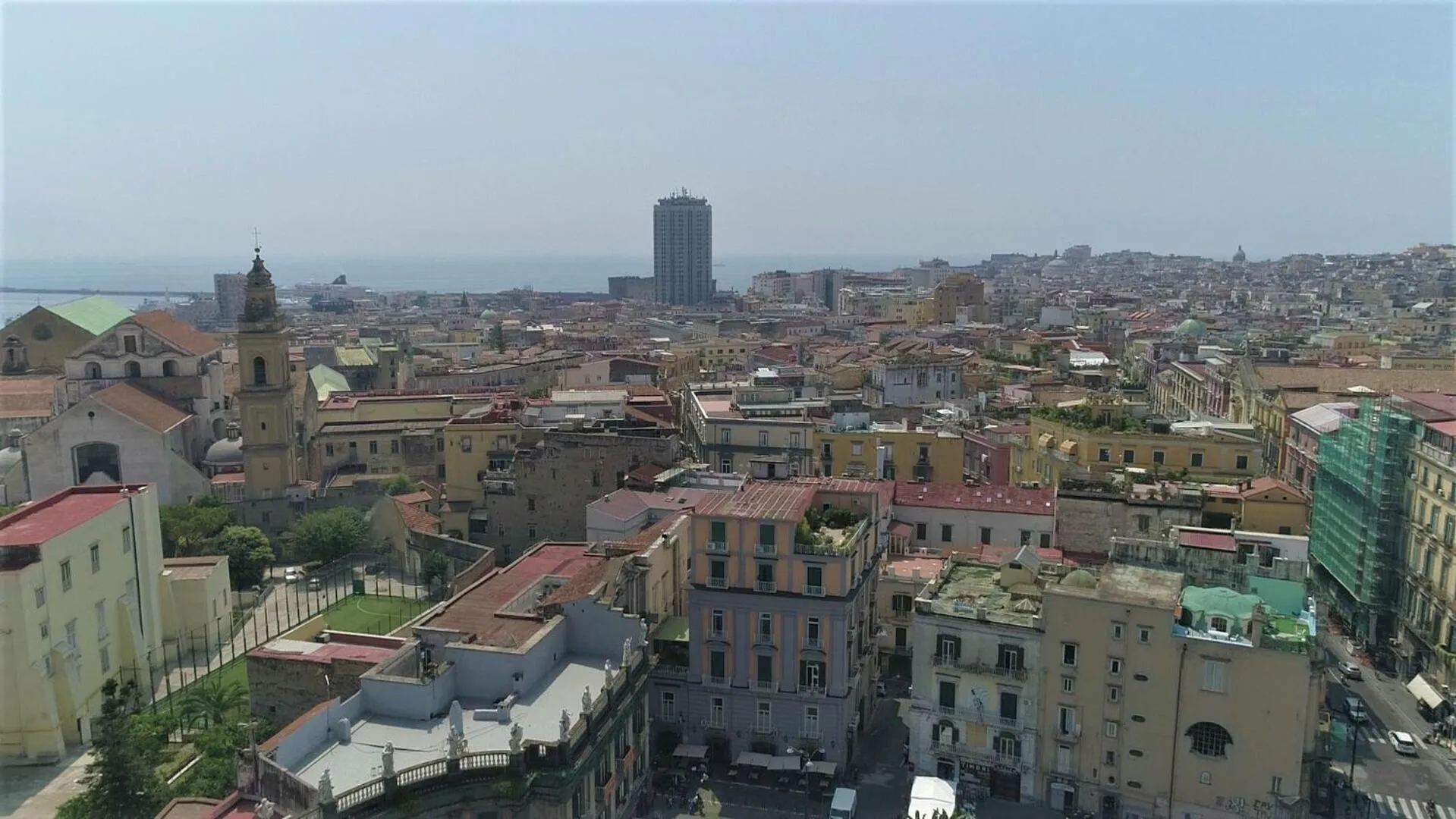 Restaurant/places to eat in Royal Dante