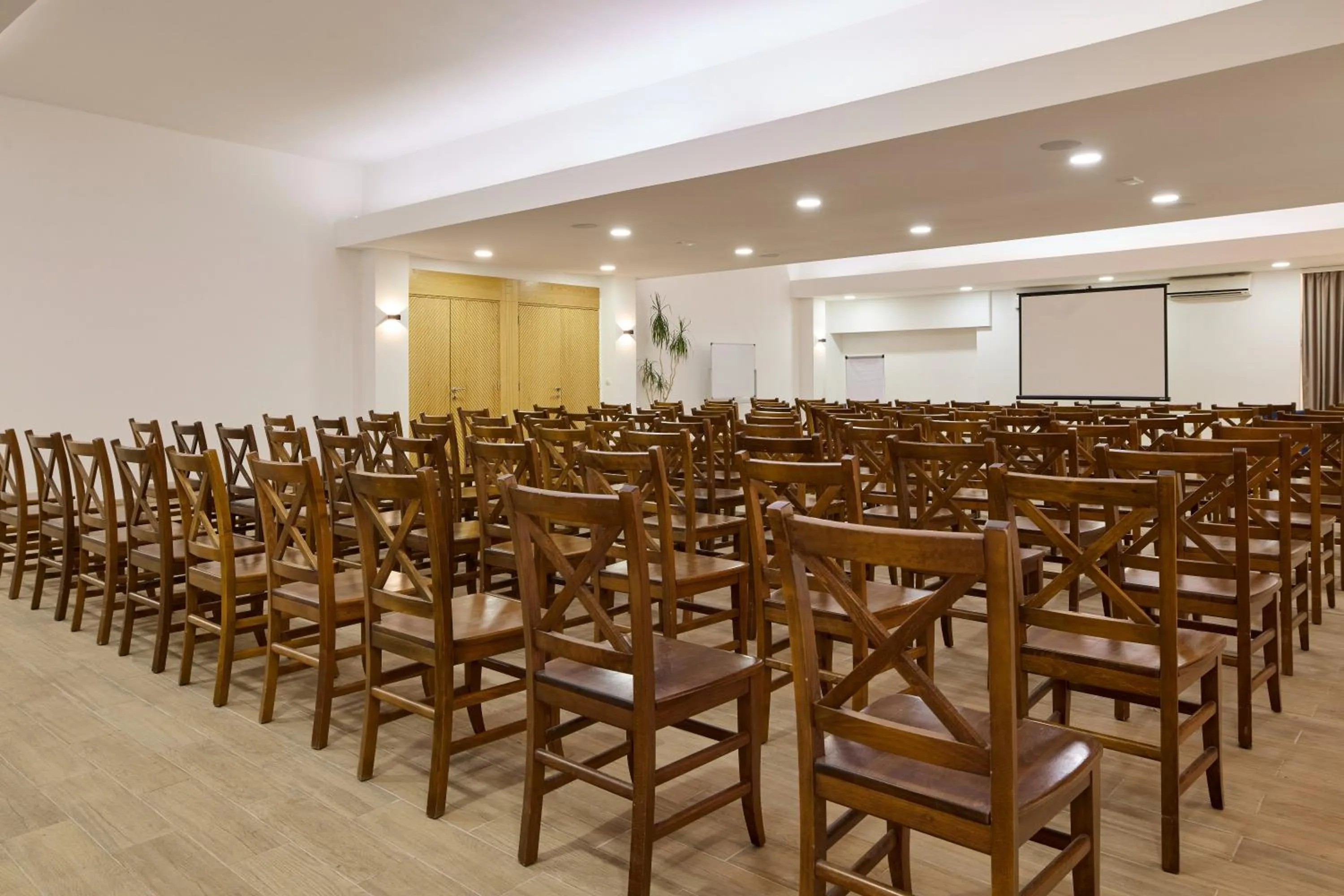 Meeting/conference room in Azul Beach Resort Montenegro by Karisma - All Inclusive