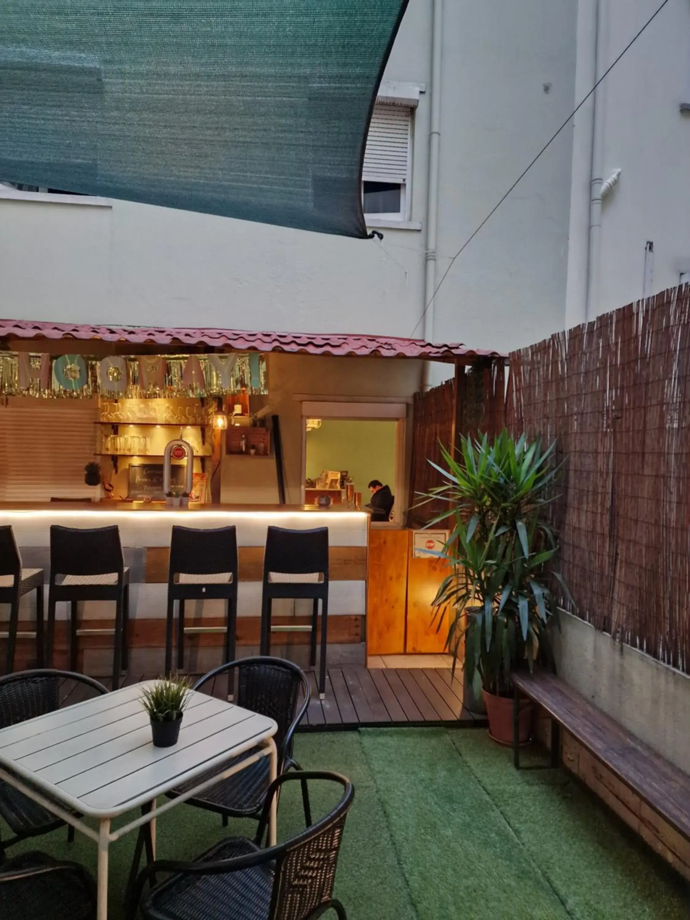 Property building in Castilho 63 Hostel & Suites Property building in Castilho 63 Hostel & Suites