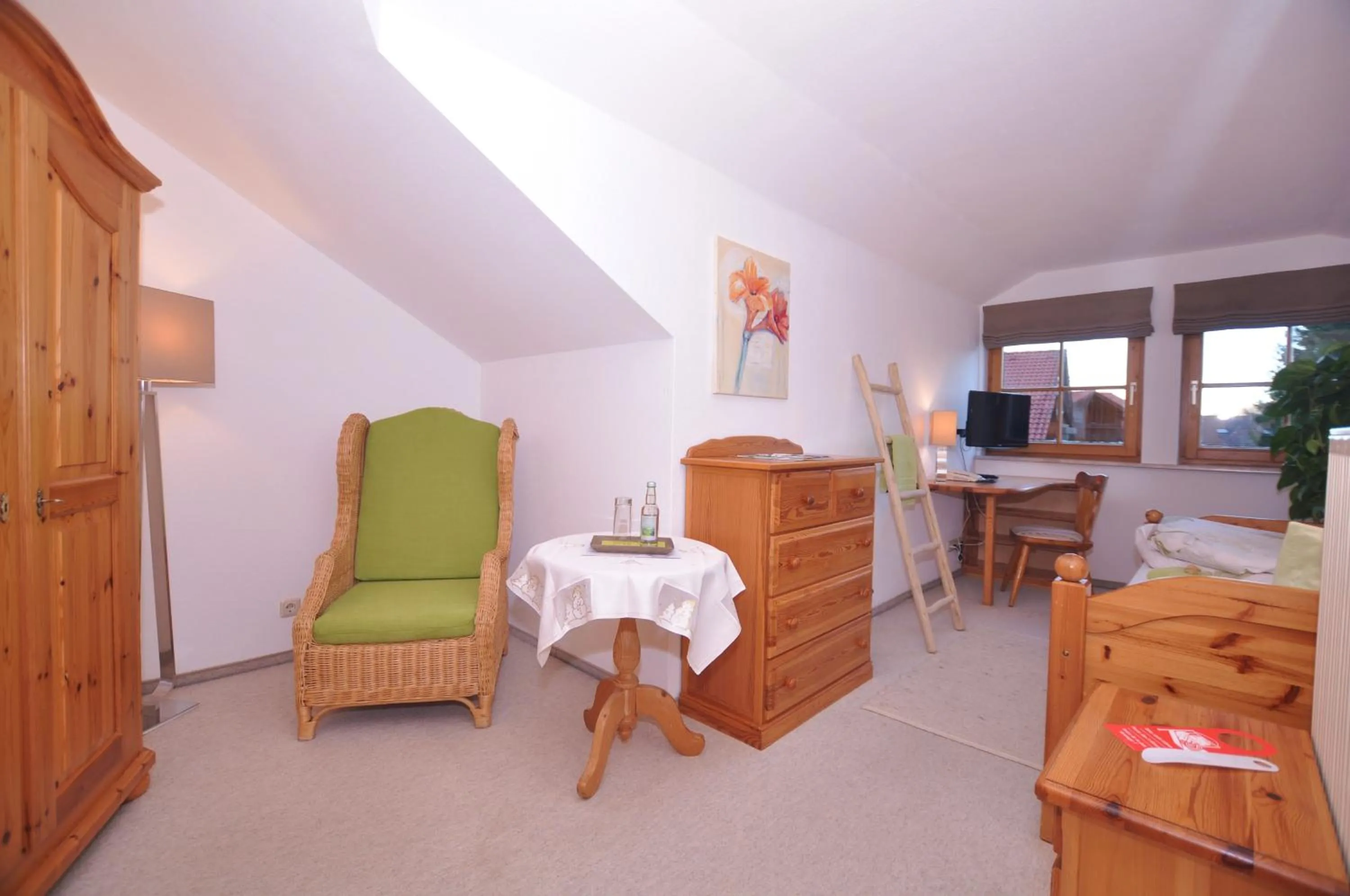 Photo of the whole room in Berghüs Schratt - EINFACH ANDERS - Ihr vegetarisches und veganes Biohotel