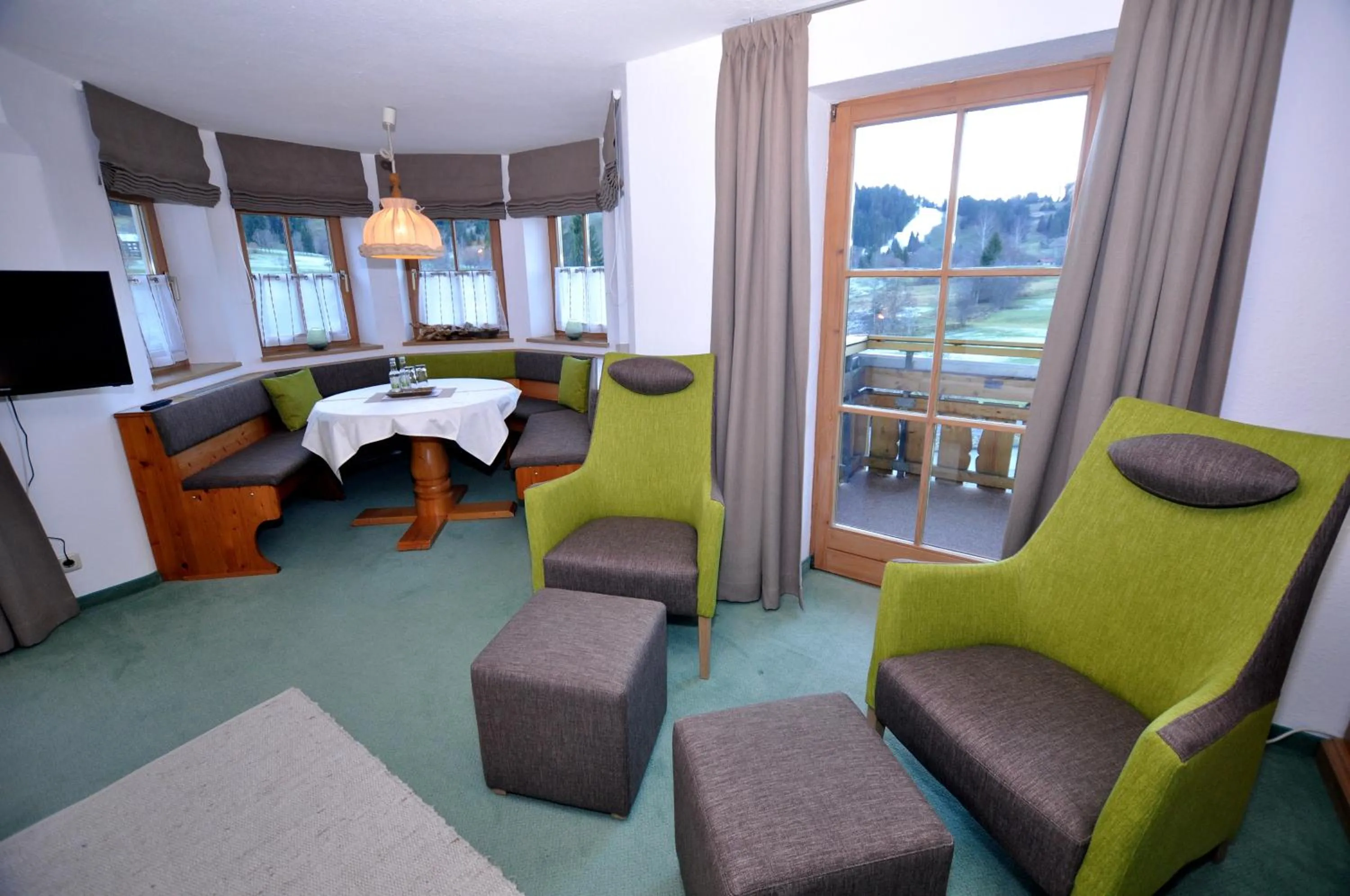 Photo of the whole room in Berghüs Schratt - EINFACH ANDERS - Ihr vegetarisches und veganes Biohotel