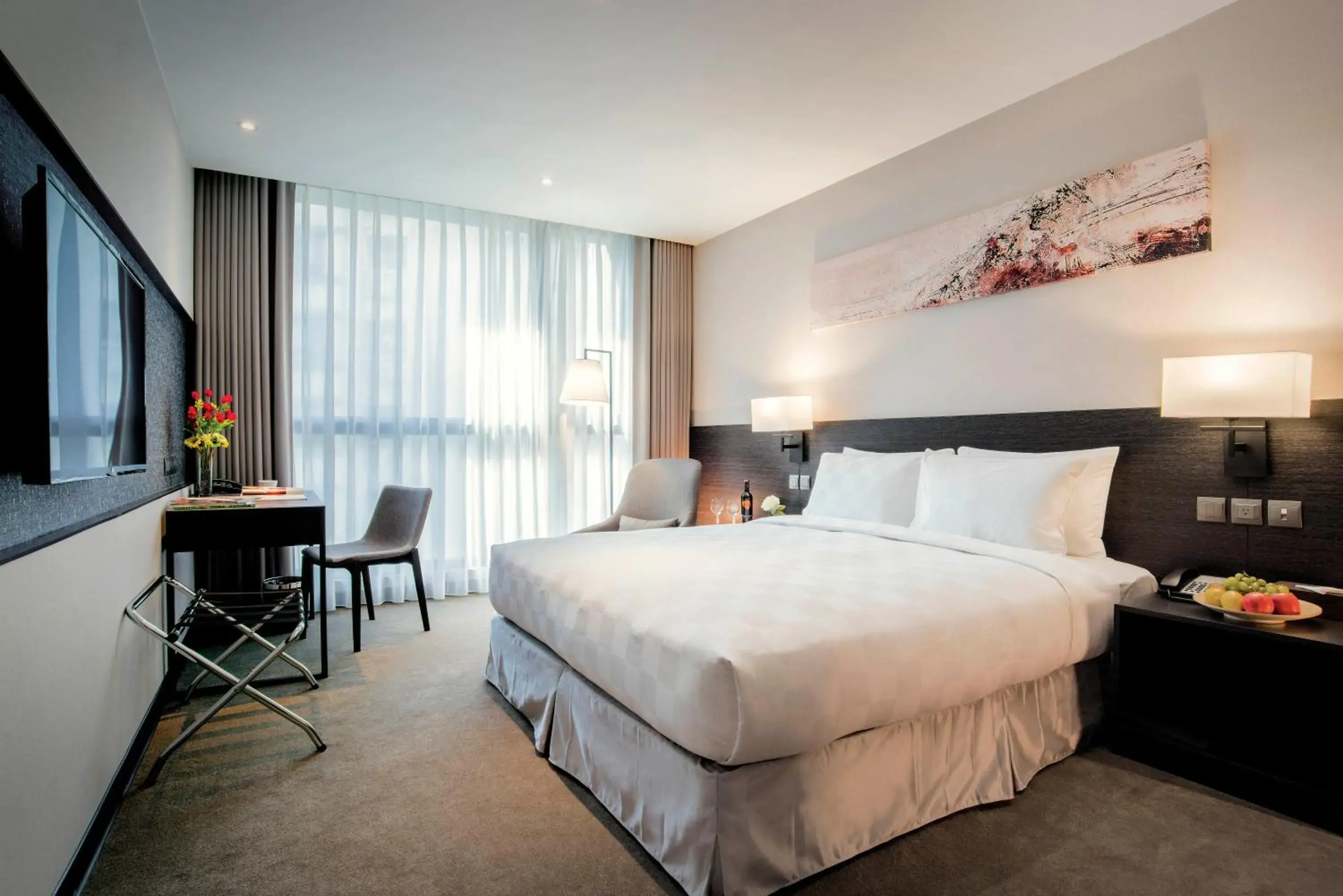 Bedroom, Bed in Platinum Hotel Bedroom, Bed in Platinum Hotel