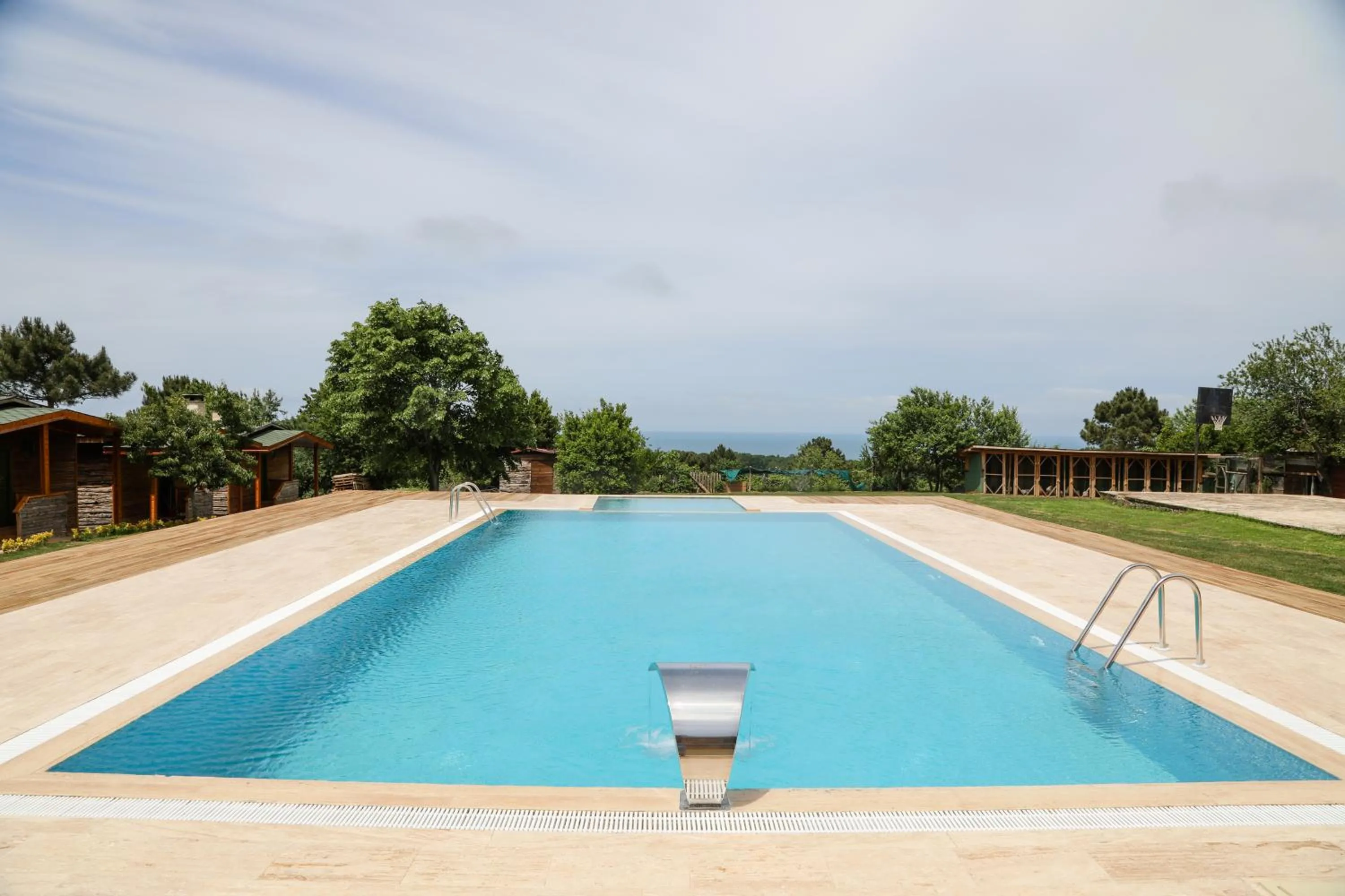 Swimming pool in Agva Teras Garden Hotel & Bungalow