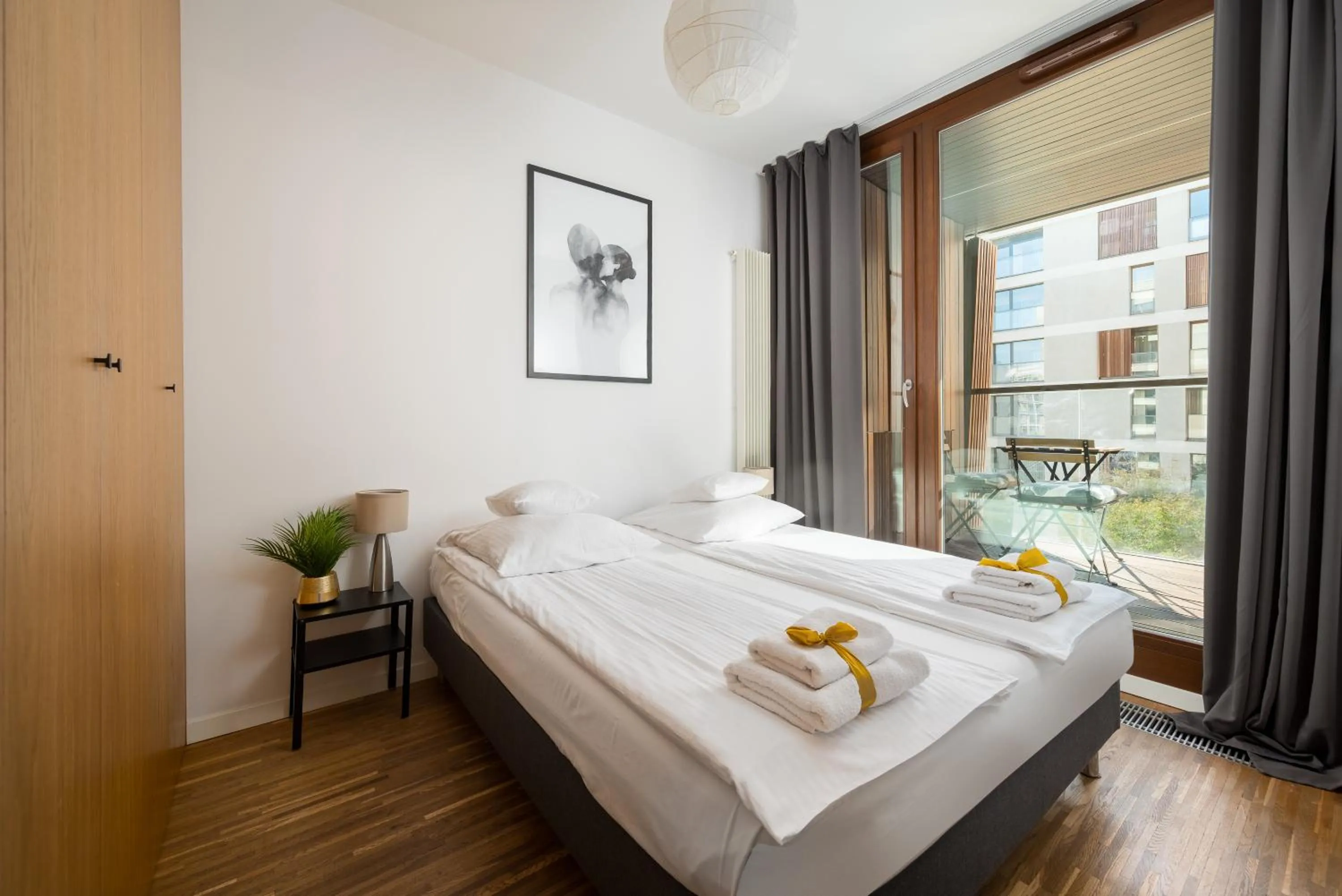 Bedroom, Bed in GO Apartments - ApartHotel