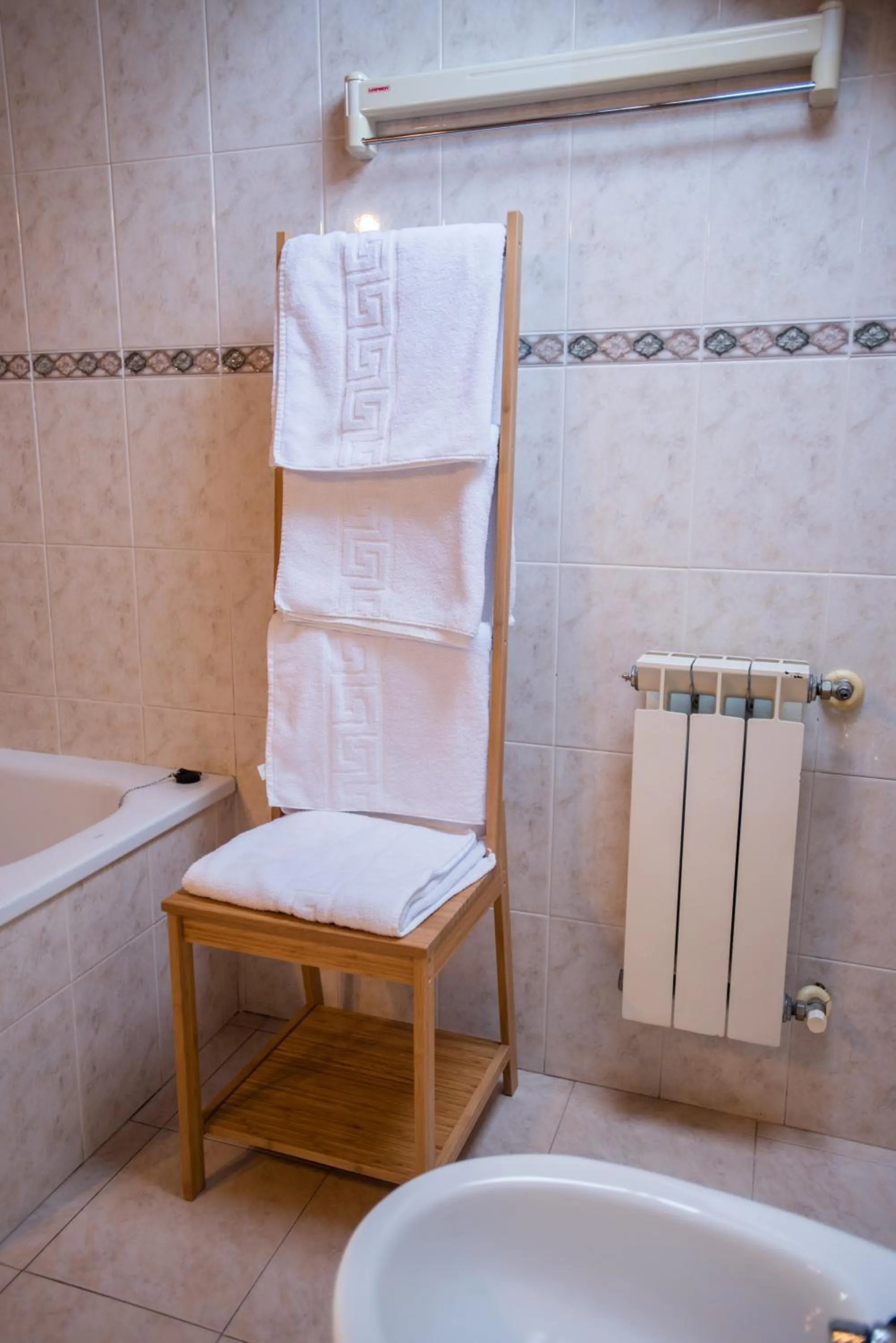 Bathroom in Apartamentos River Santander