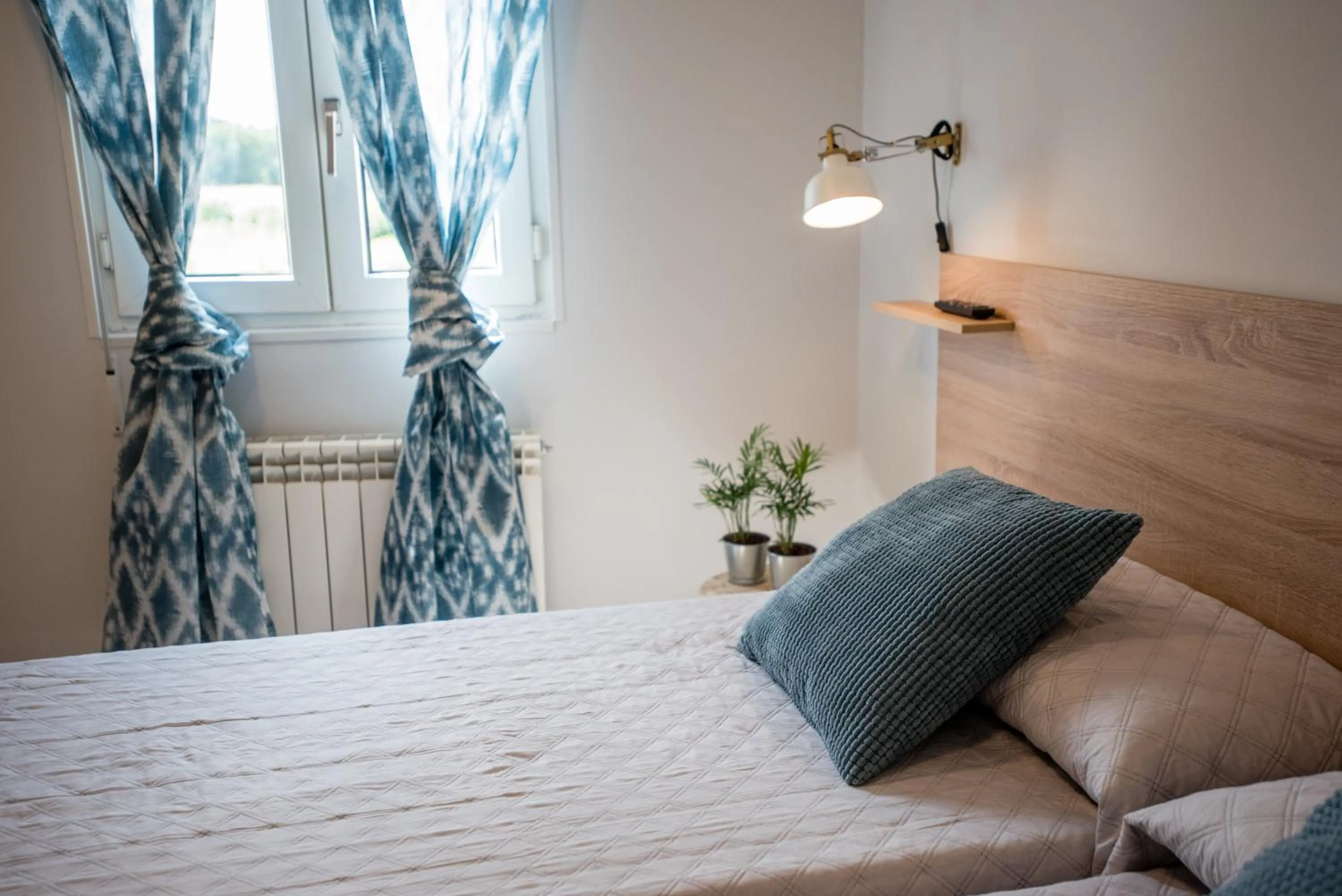 Bedroom, Bed in Apartamentos River Santander