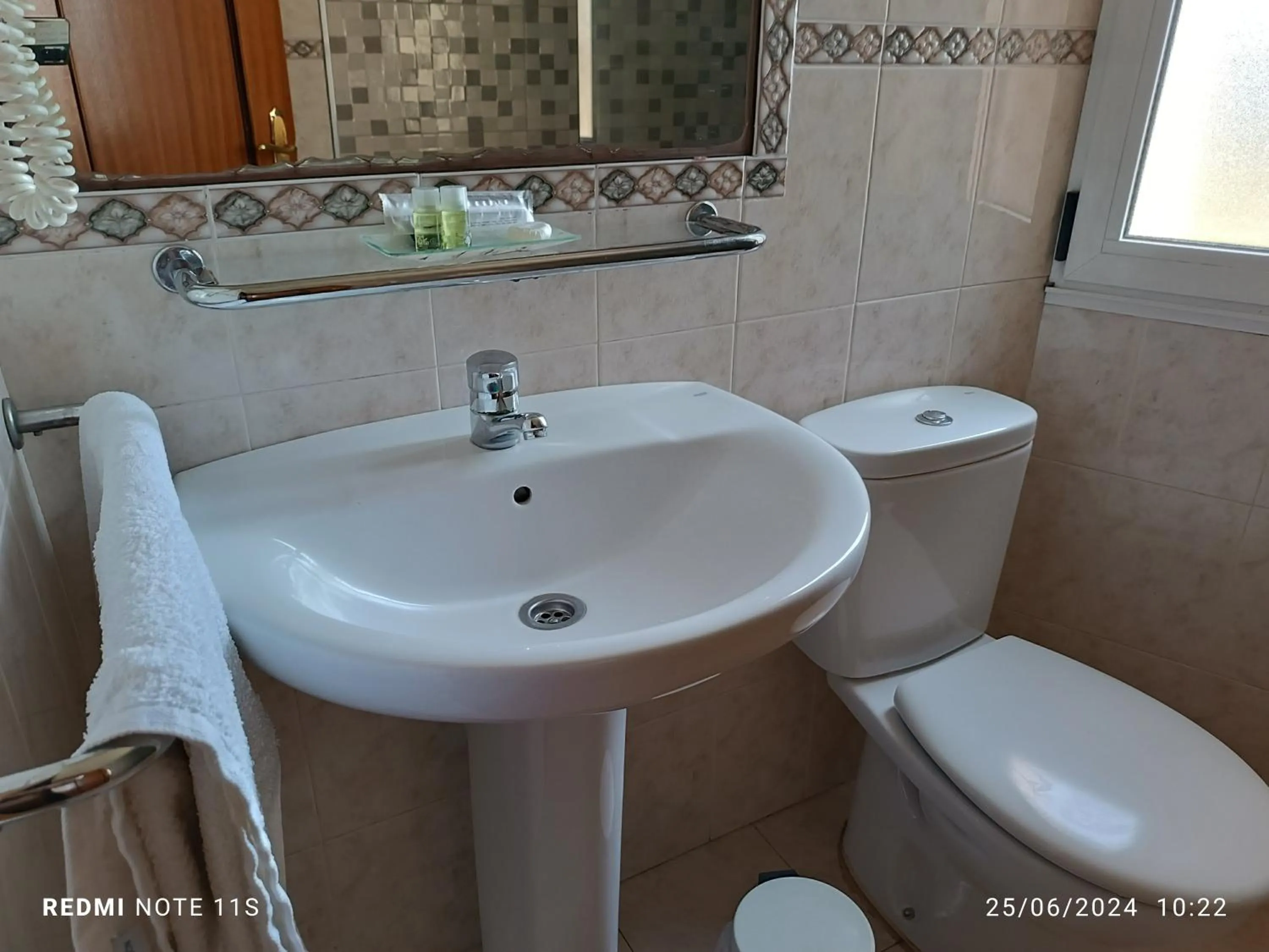 Bathroom in Apartamentos River Santander