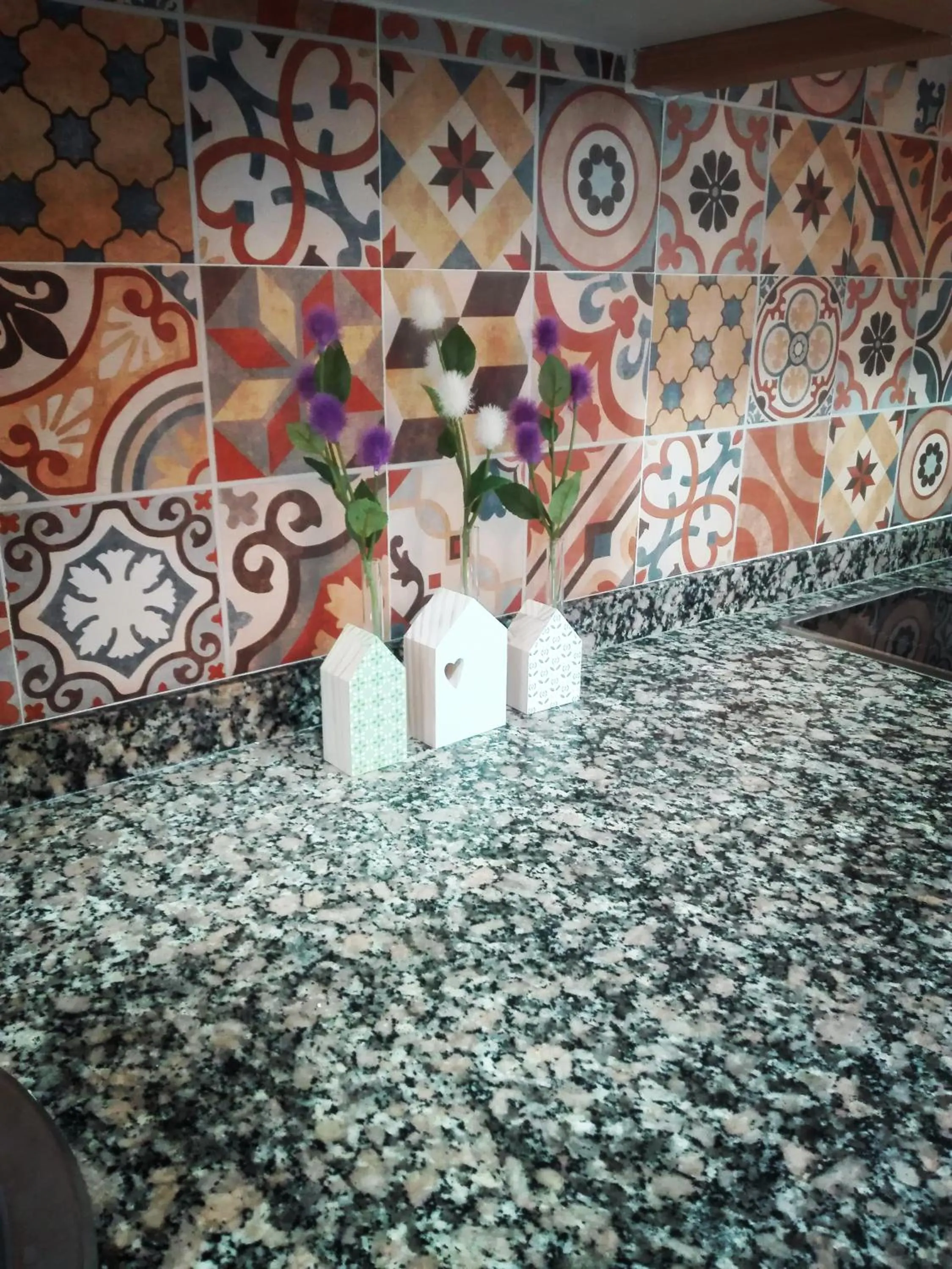 Kitchen or kitchenette in Apartamentos River Santander