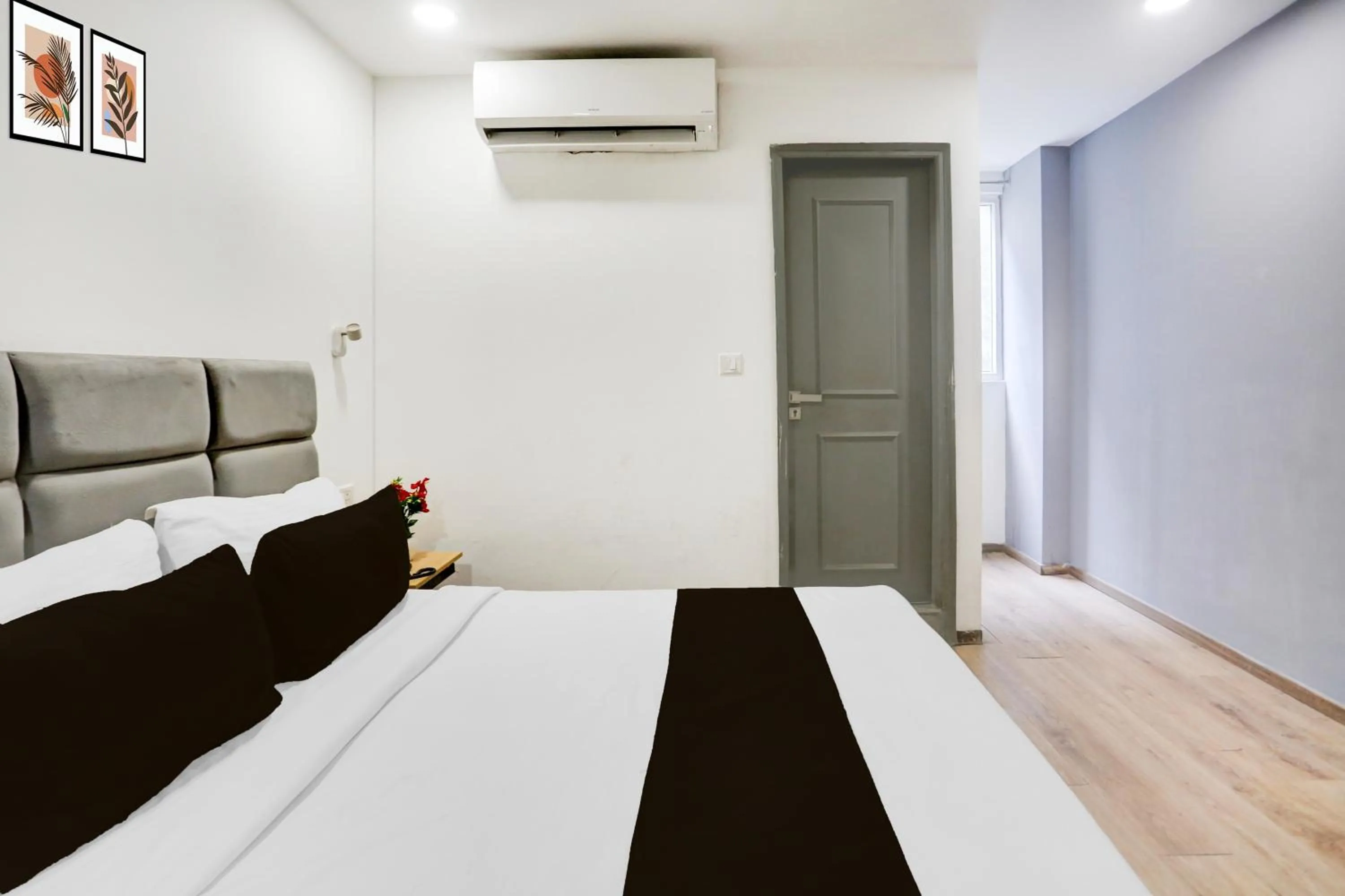 Bedroom, Bed in Super Townhouse Shahdara Near Yamuna Sports Complex Formerly Hotel Ipotel