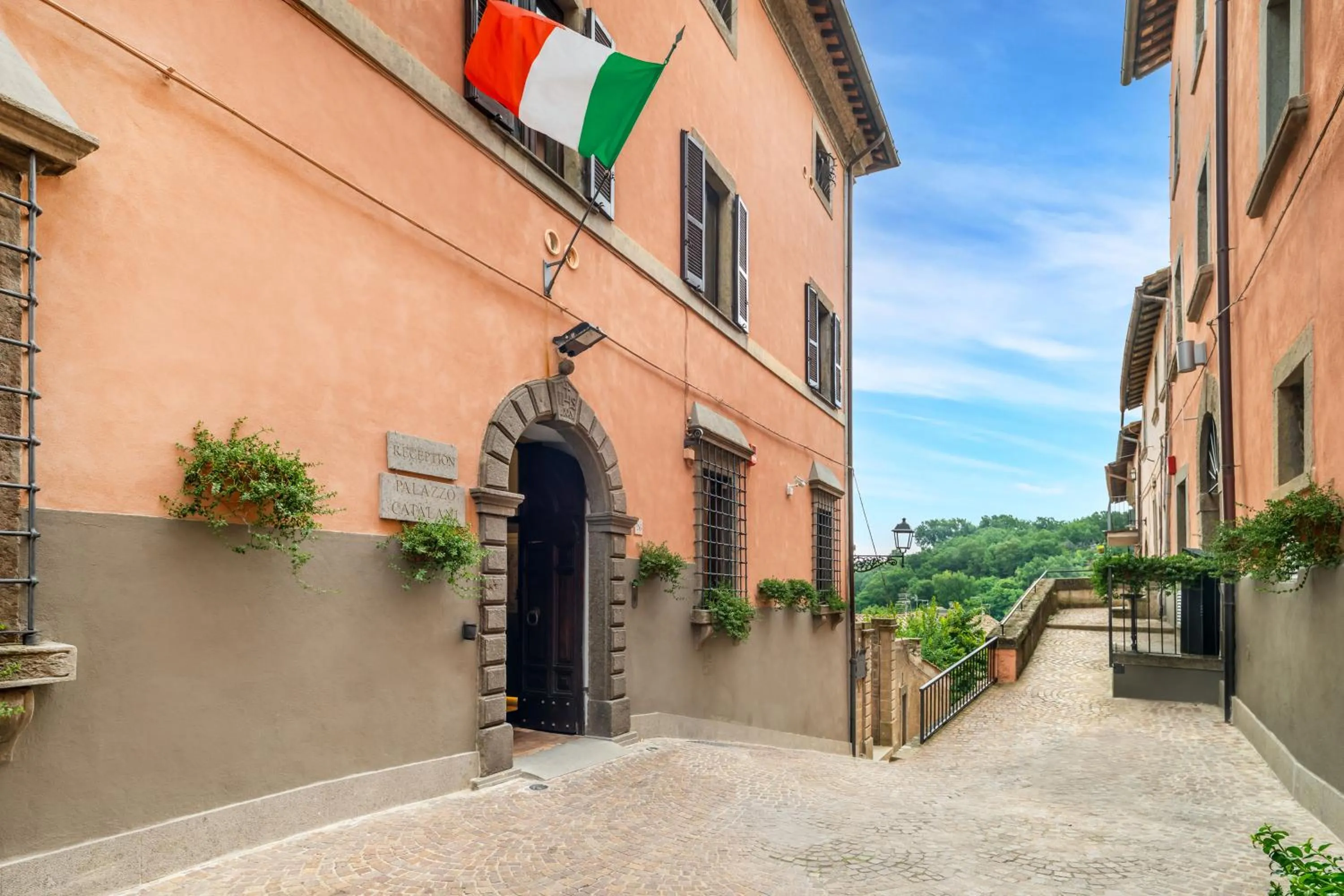 Lobby or reception in Palazzo Catalani Resort
