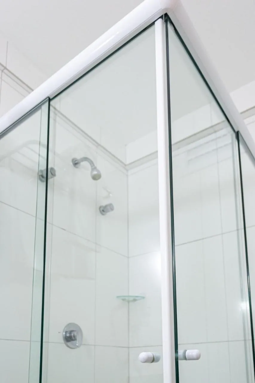 Bath in Hotel Malibu Inn Campinas