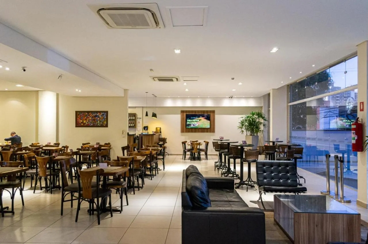 Restaurant/places to eat in Hotel Malibu Inn Campinas