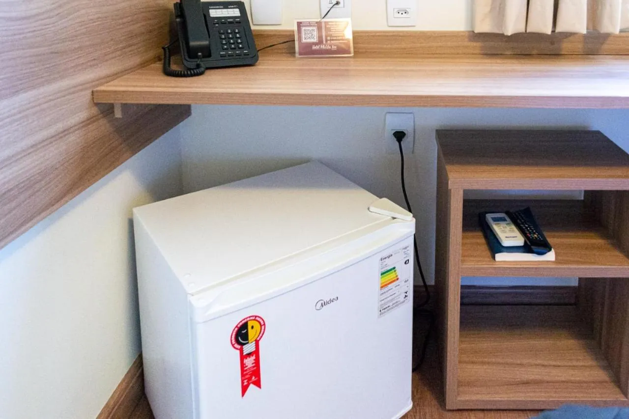 Kitchen or kitchenette in Hotel Malibu Inn Campinas