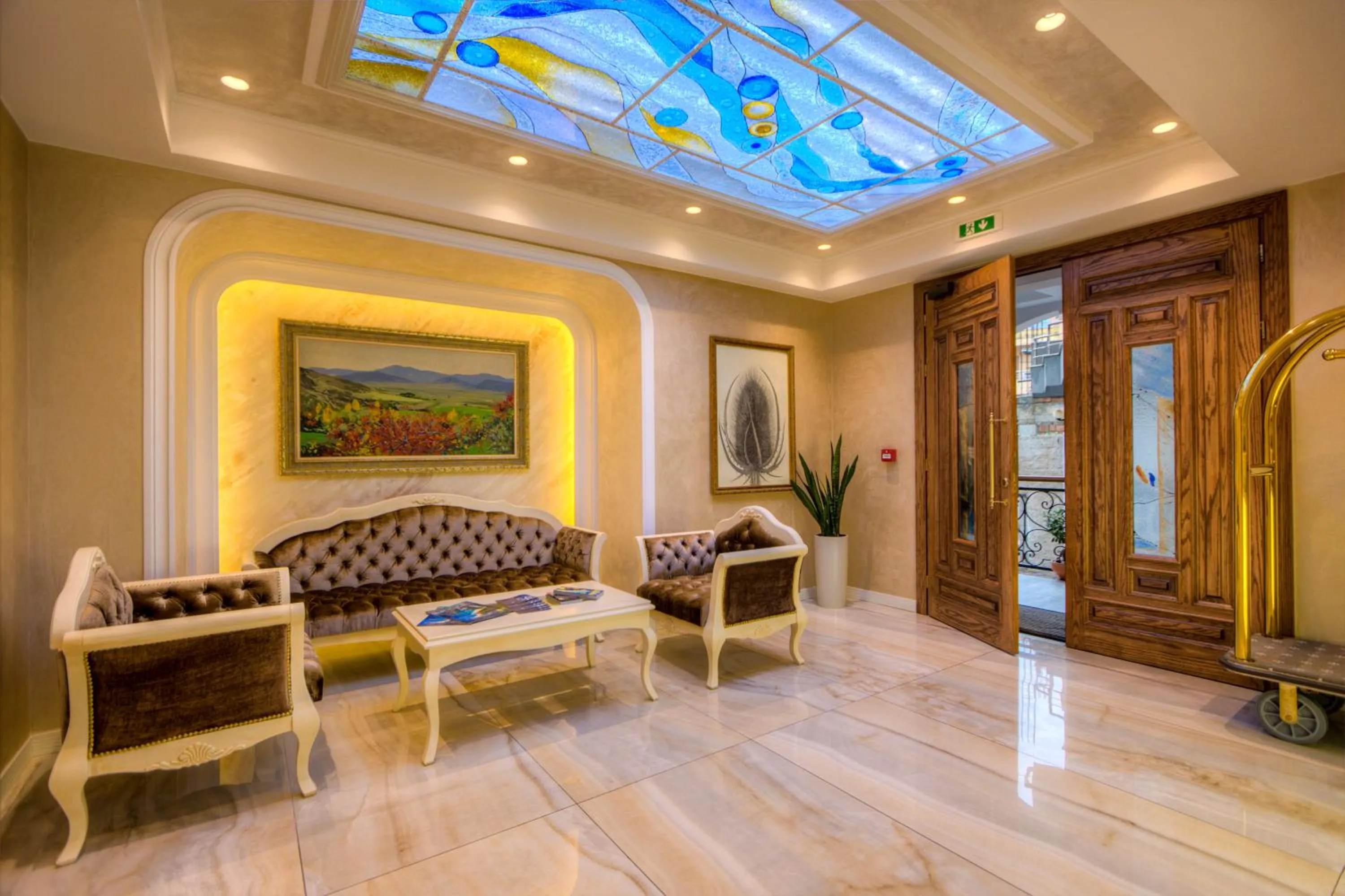 Lobby or reception in Lot Boutique Hotel by Hotels and Preference