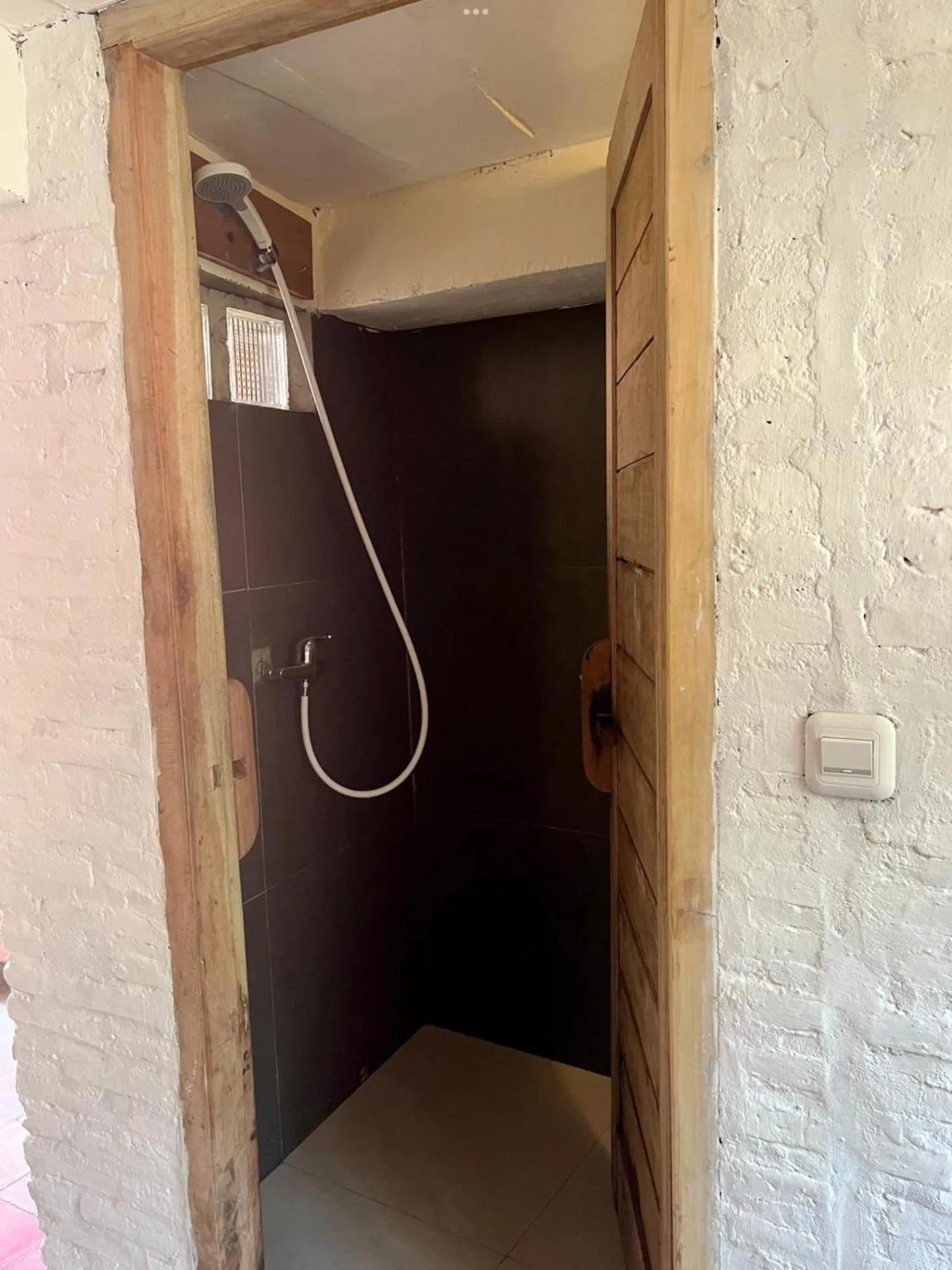 Shower in Gili La Boheme