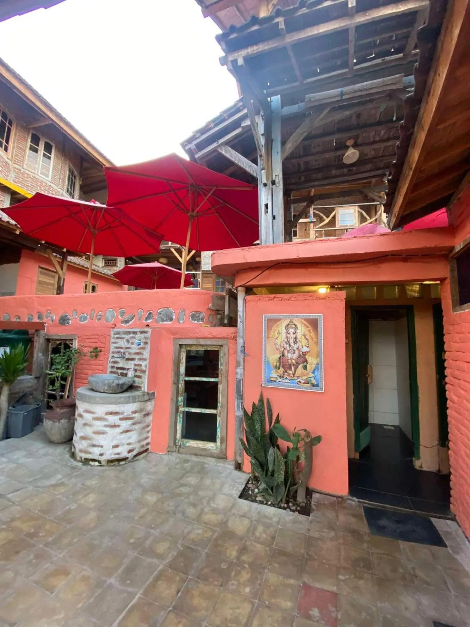 Property building in Gili La Boheme