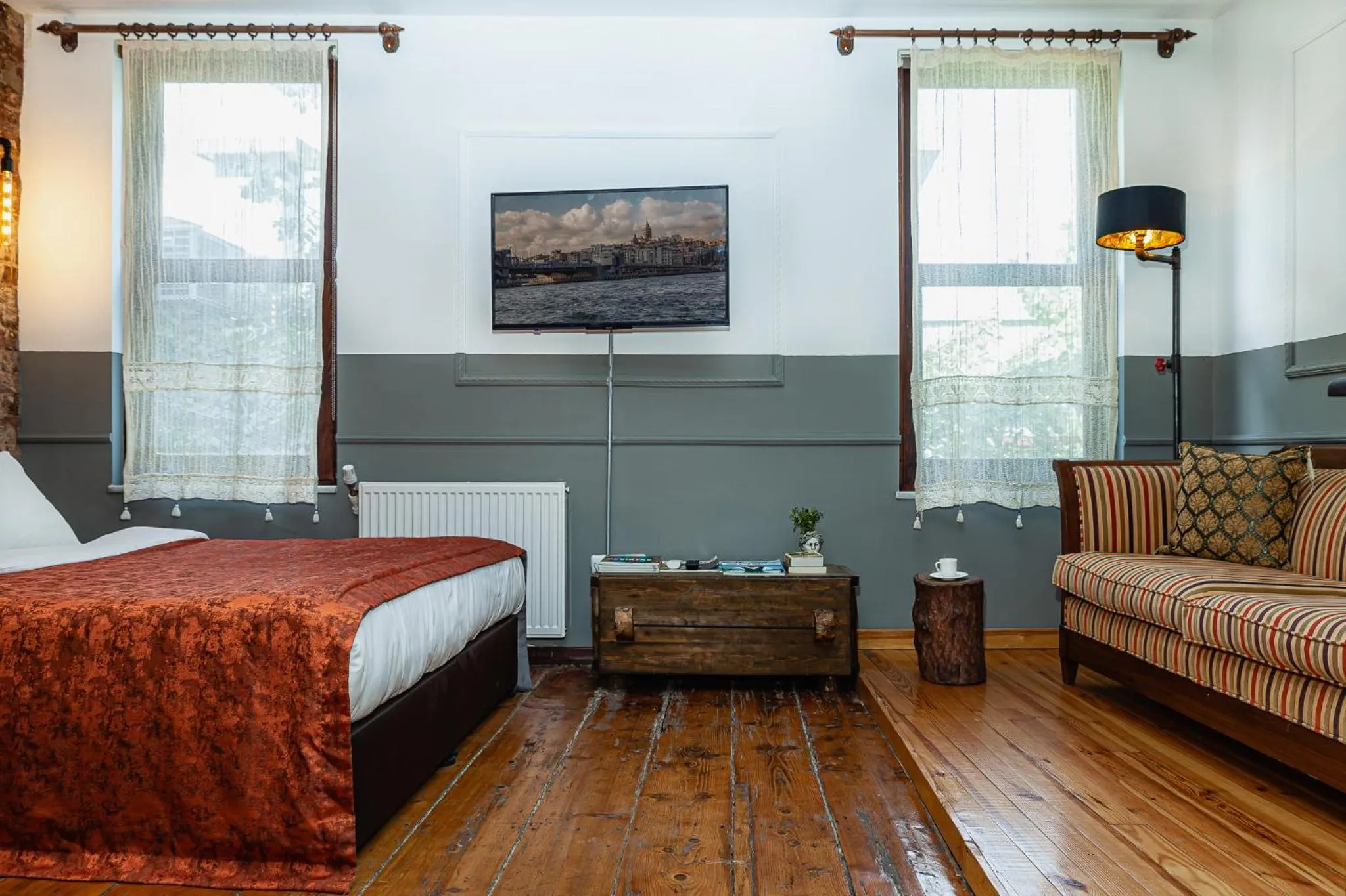 Bed in Historic Galata