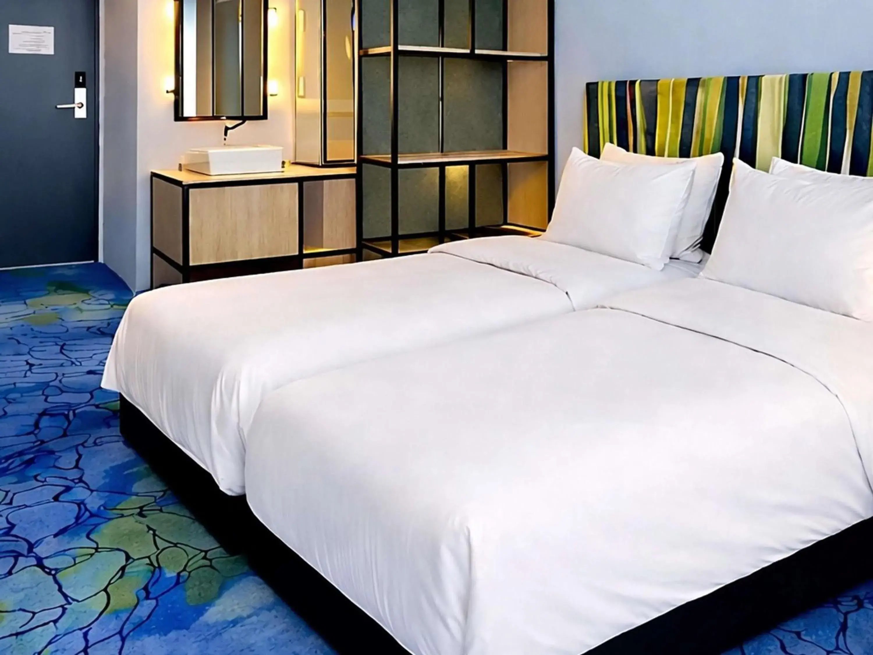 Double Room with One Double Bed or Two Single Beds in IBIS STYLES MUENCHEN AIRPORT Double Room with One Double Bed or Two Single Beds in IBIS STYLES MUENCHEN AIRPORT