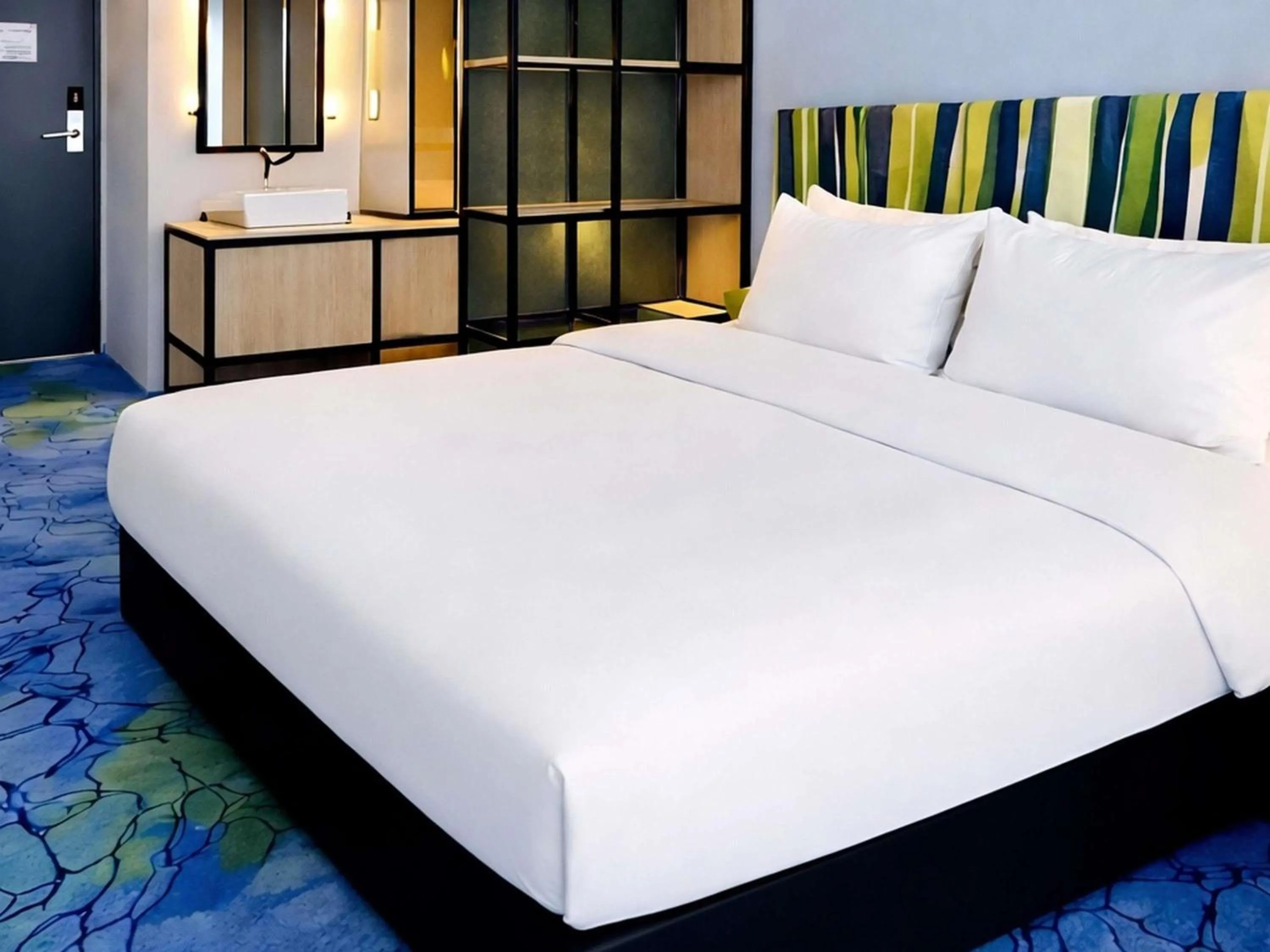 Standard Double Room in IBIS STYLES MUENCHEN AIRPORT