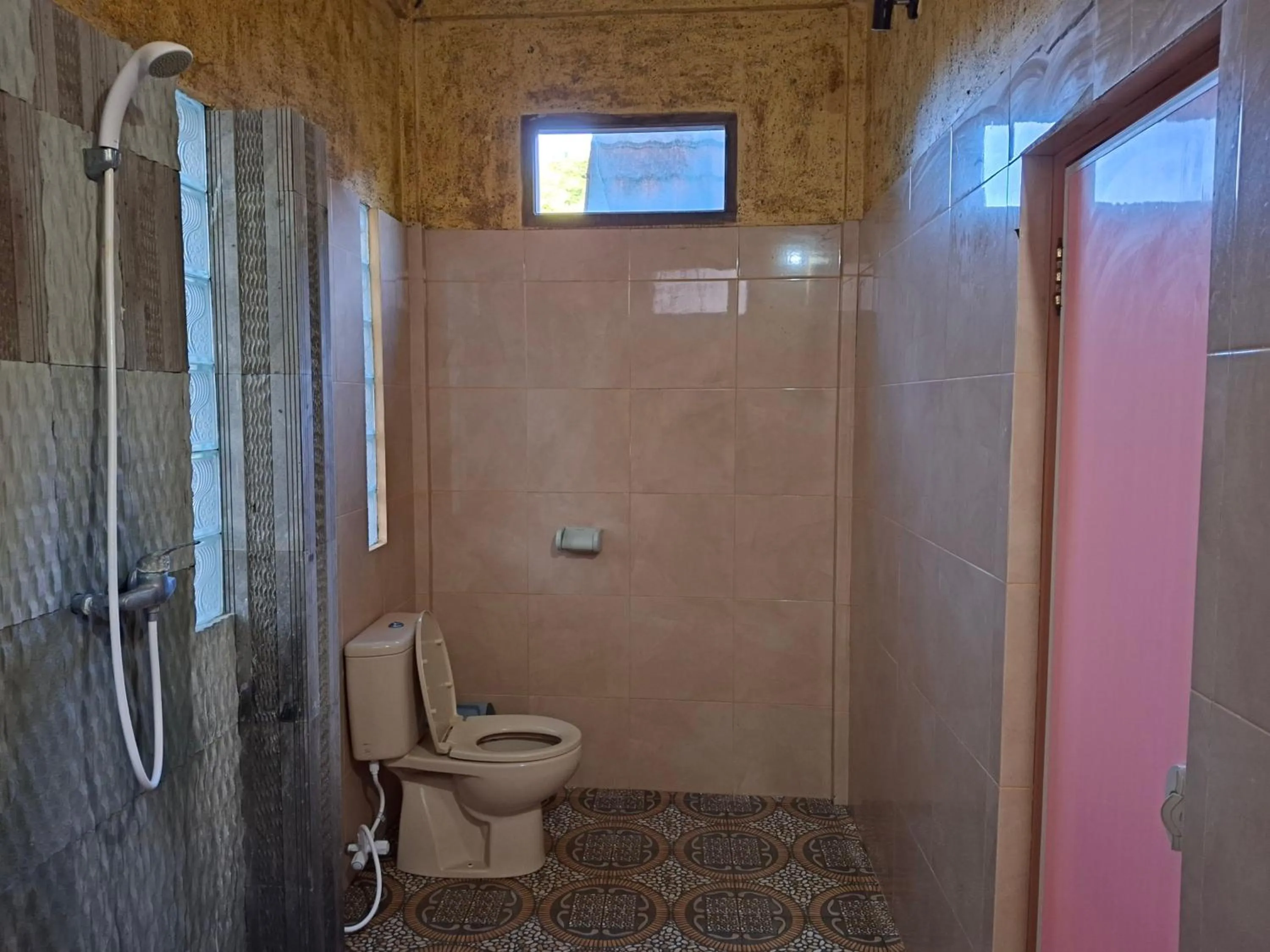 Toilet in Gusung Indah Bungalow Gili Air