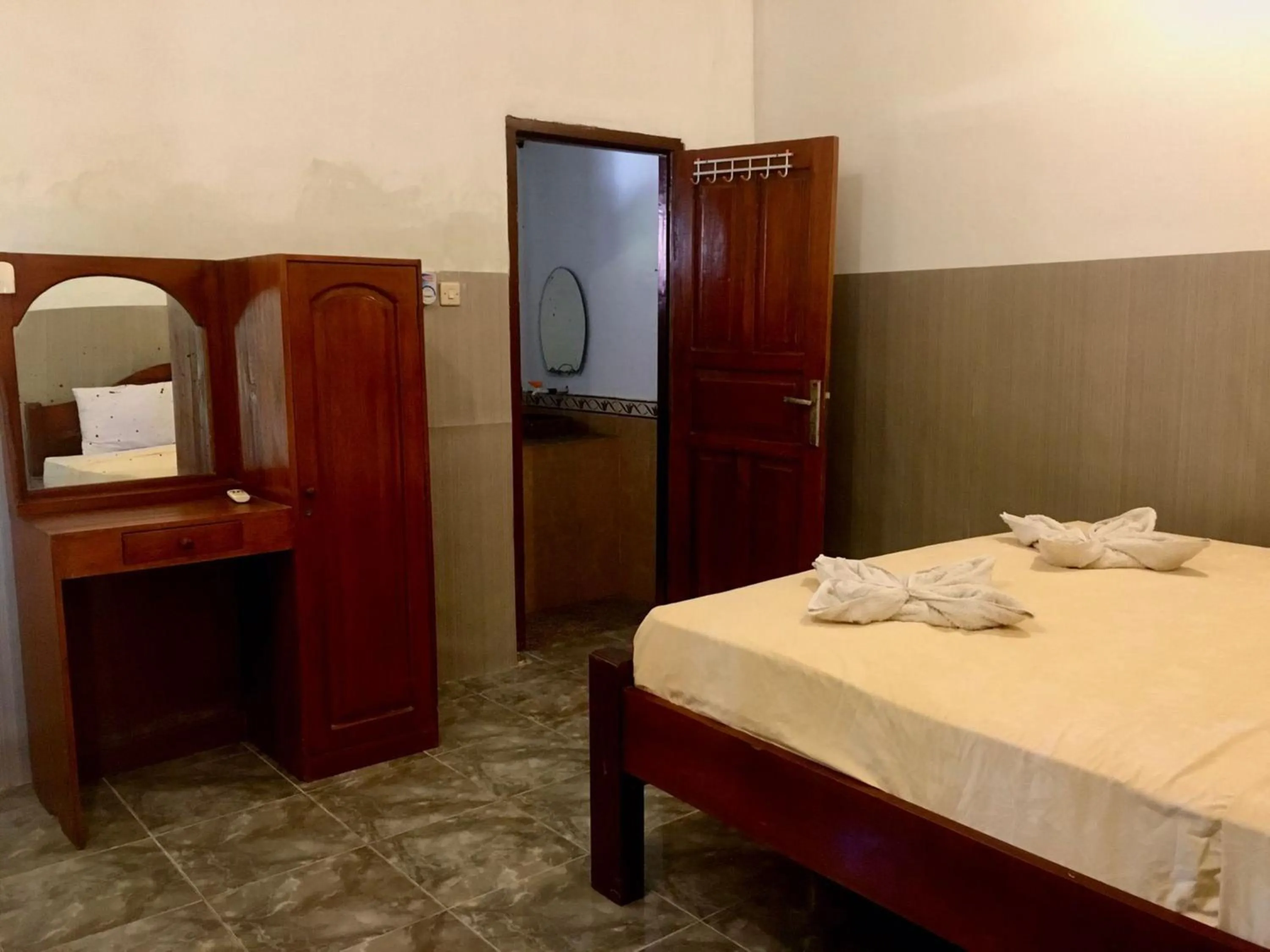 Bed in Gusung Indah Bungalow Gili Air