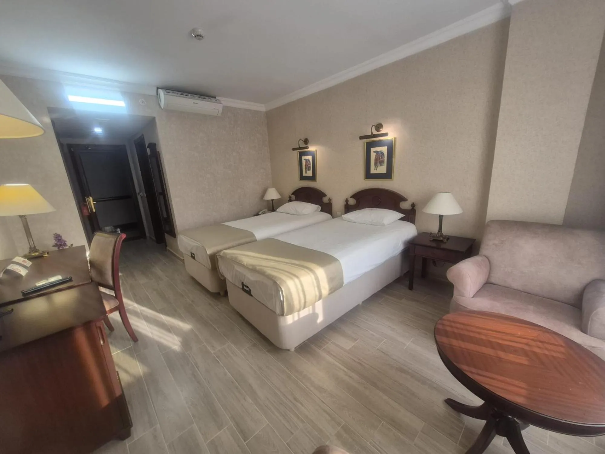 Bed in Büyük Sümela Otel