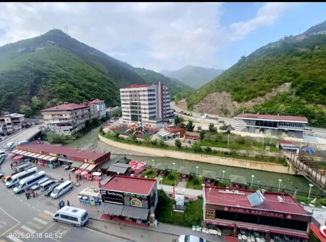 Mountain view in Büyük Sümela Otel