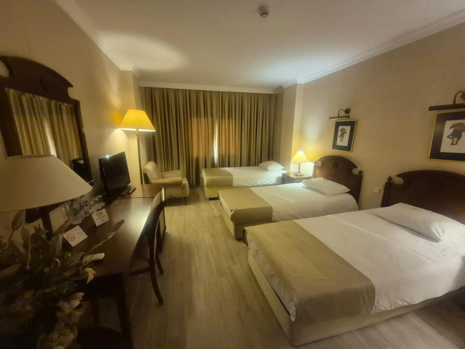 Photo of the whole room, Bed in Büyük Sümela Otel