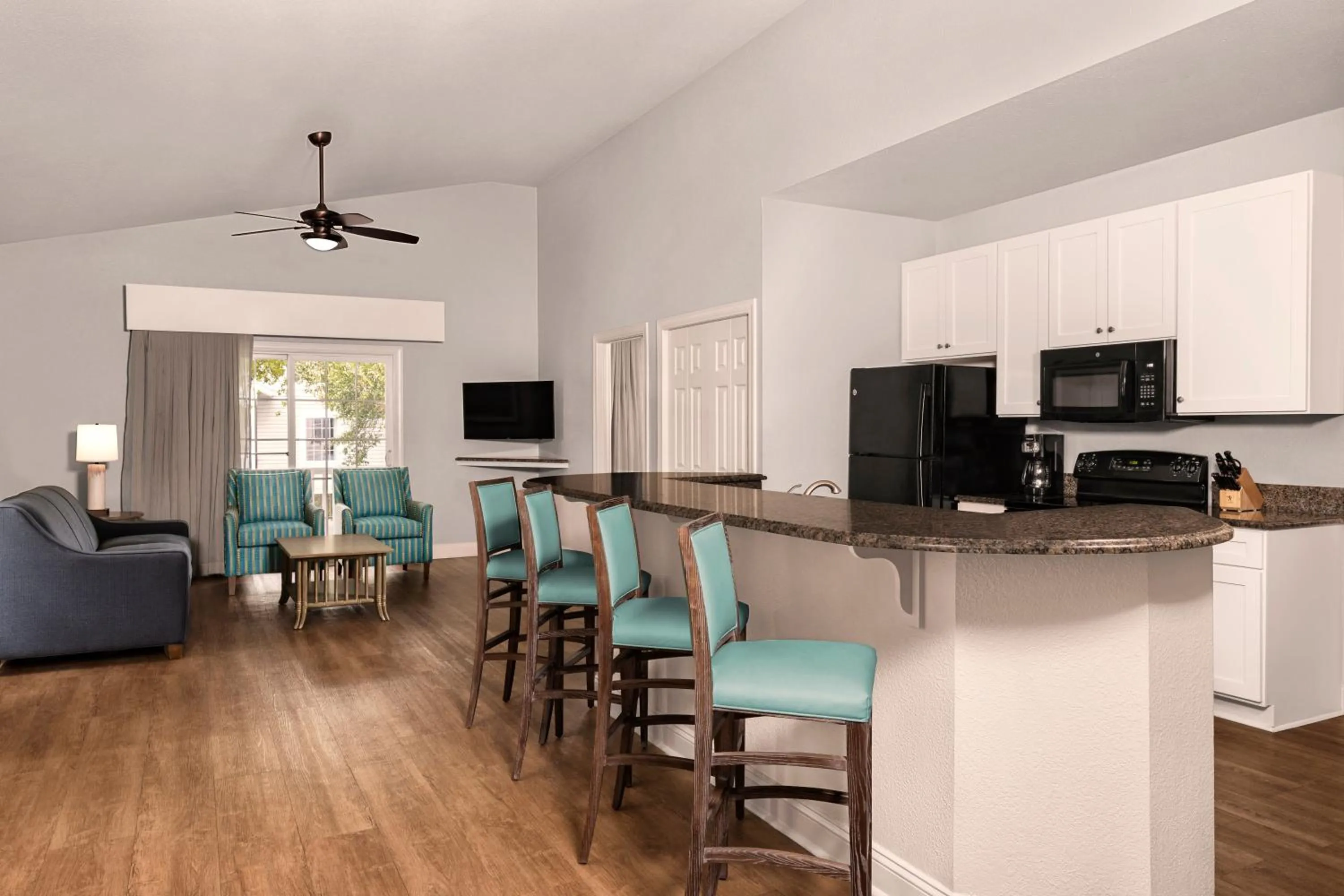 Living room in Club Wyndham at The Cottages