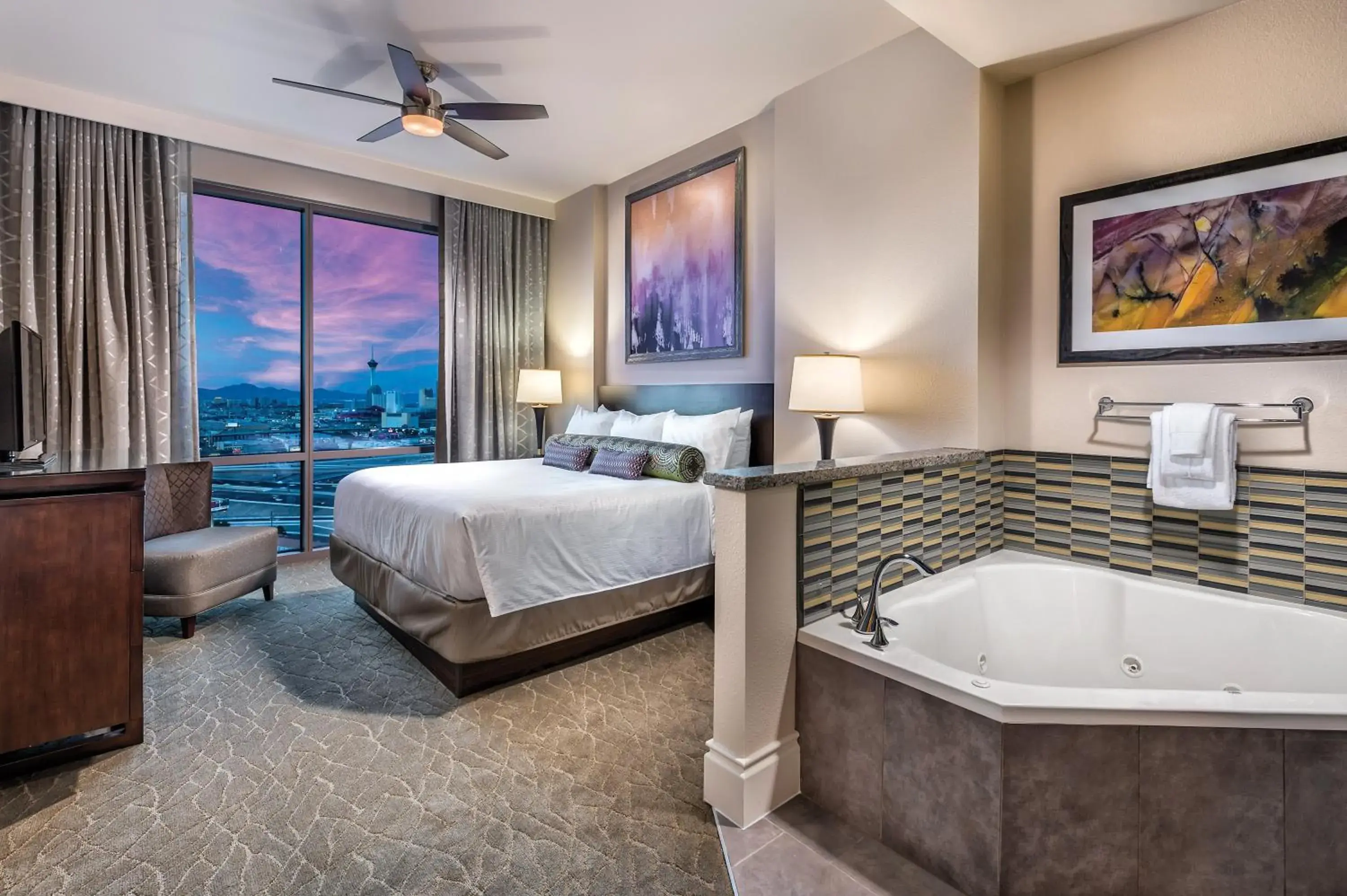 Photo of the whole room, Bed in Club Wyndham Desert Blue Photo of the whole room, Bed in Club Wyndham Desert Blue