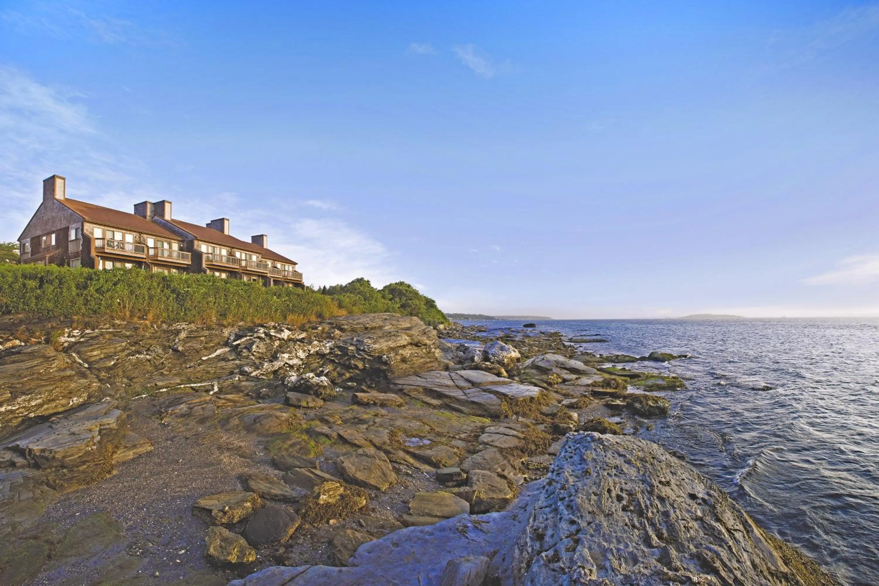 Property building in Club Wyndham Newport Overlook