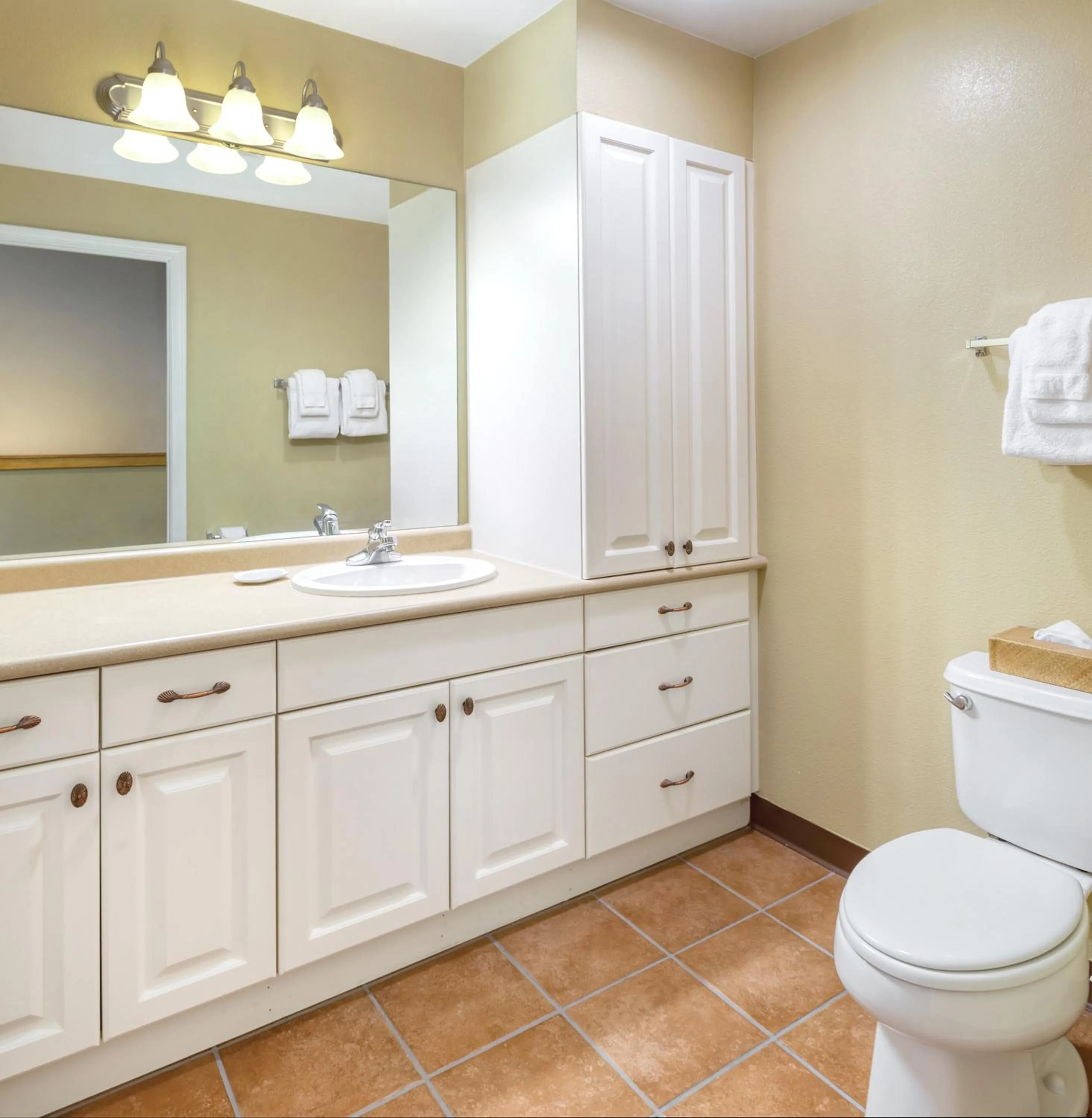 Bathroom in Club Wyndham Newport Overlook